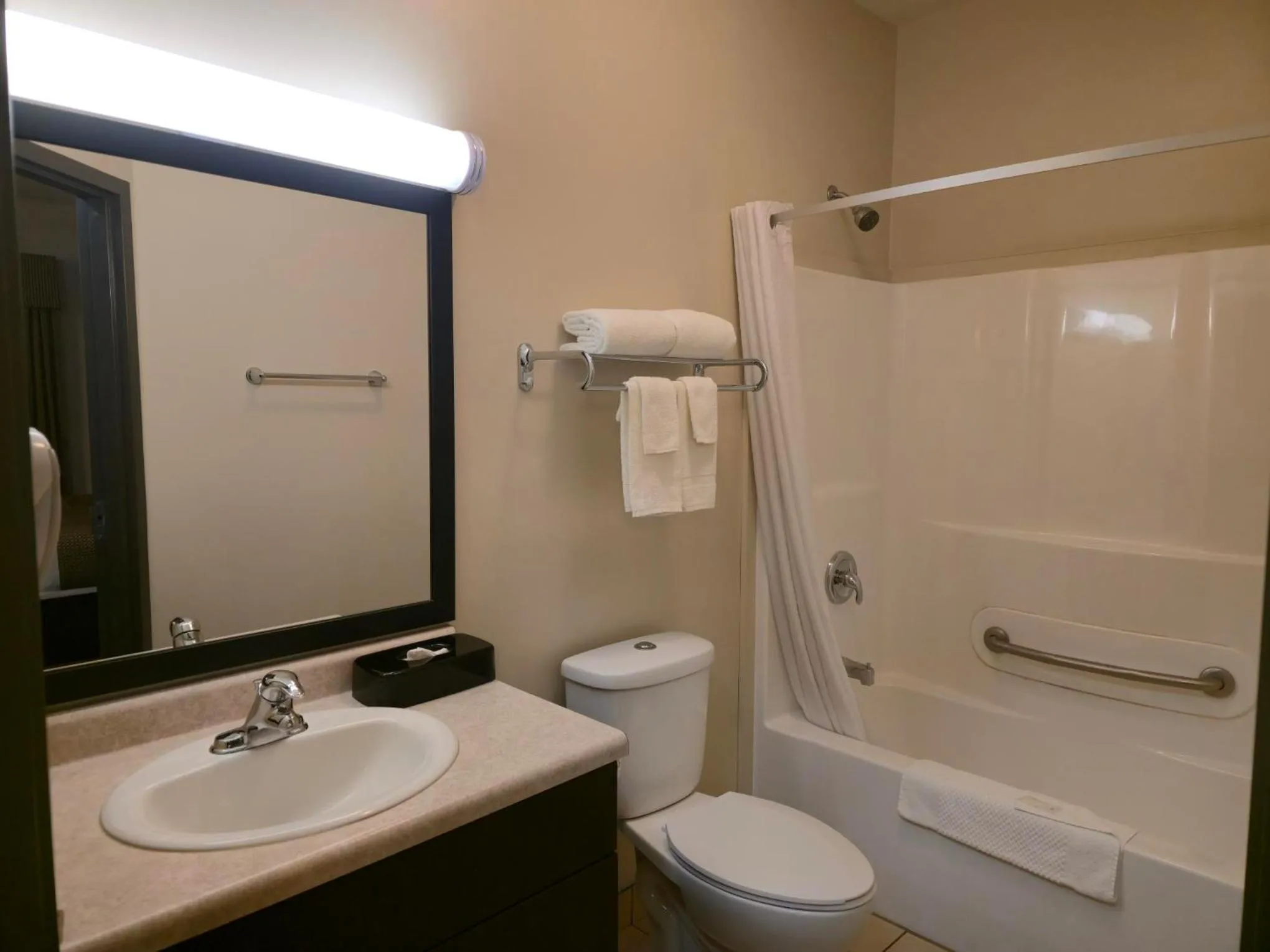 Bathroom in Travelodge Suites by Wyndham Estevan