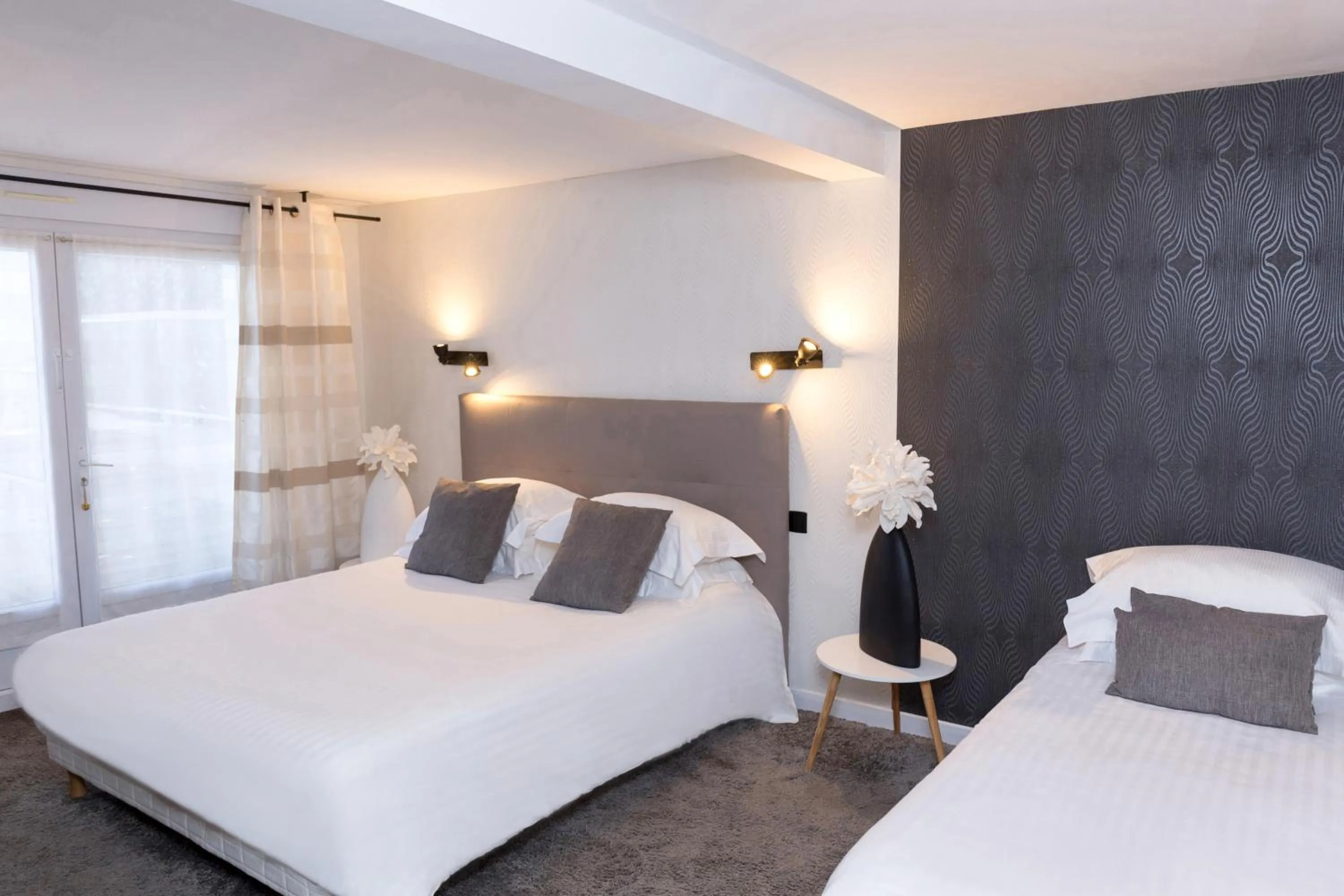 Bed in Hôtel Le Lichen De La Mer