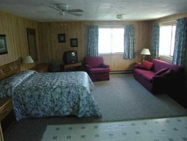 Bed in Sunrise Resort