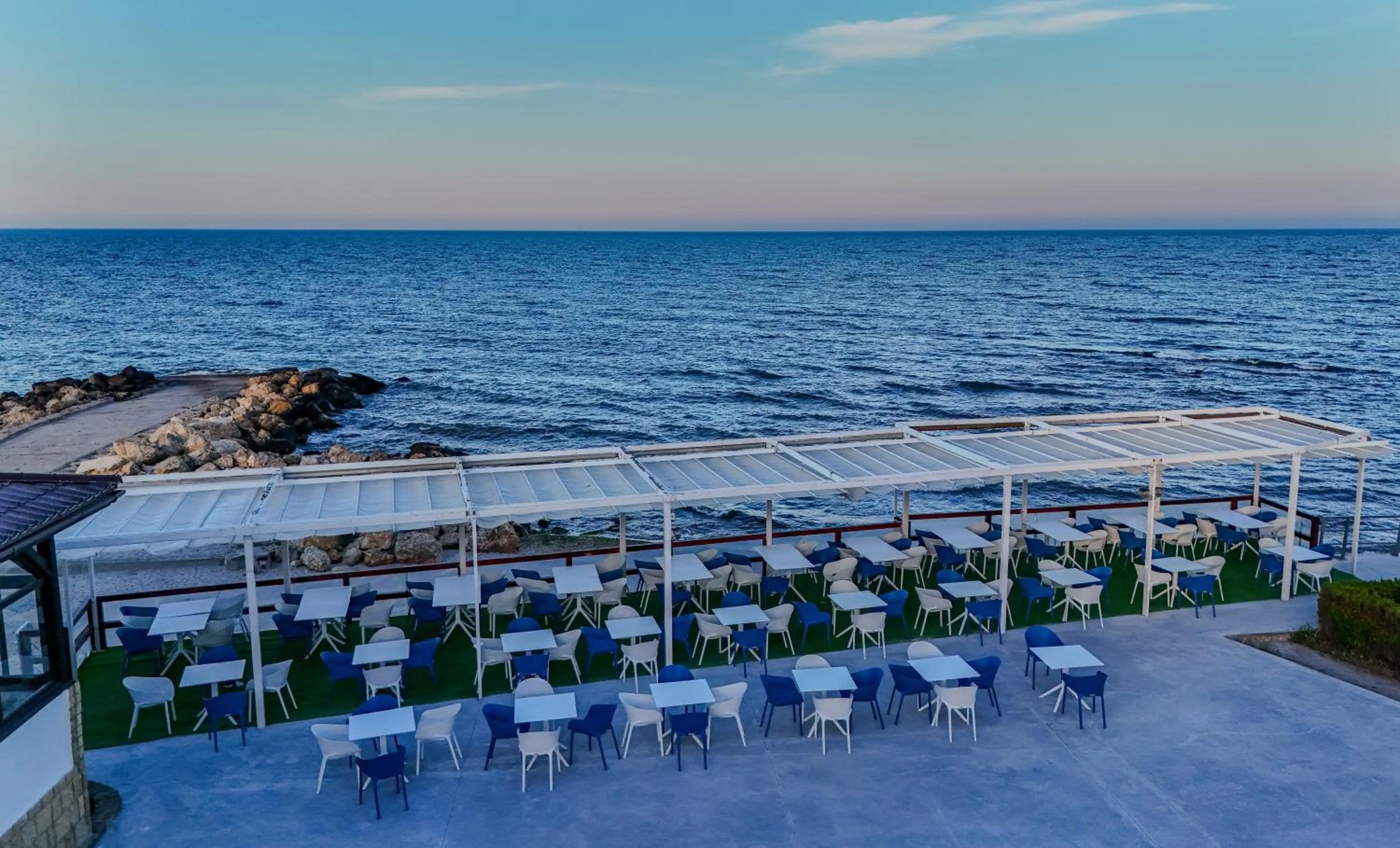 Restaurant/places to eat in Complex Vraja Mării Costinești