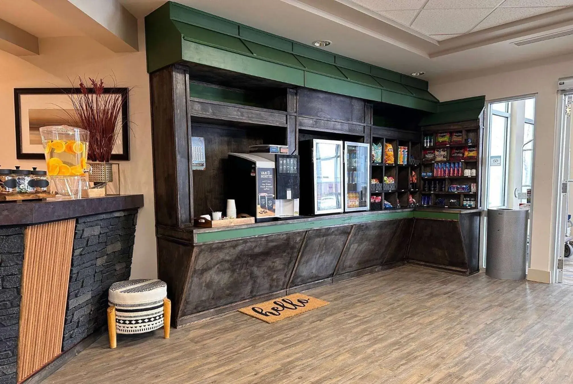 Lobby or reception in Ramada by Wyndham Estevan Lobby or reception in Ramada by Wyndham Estevan