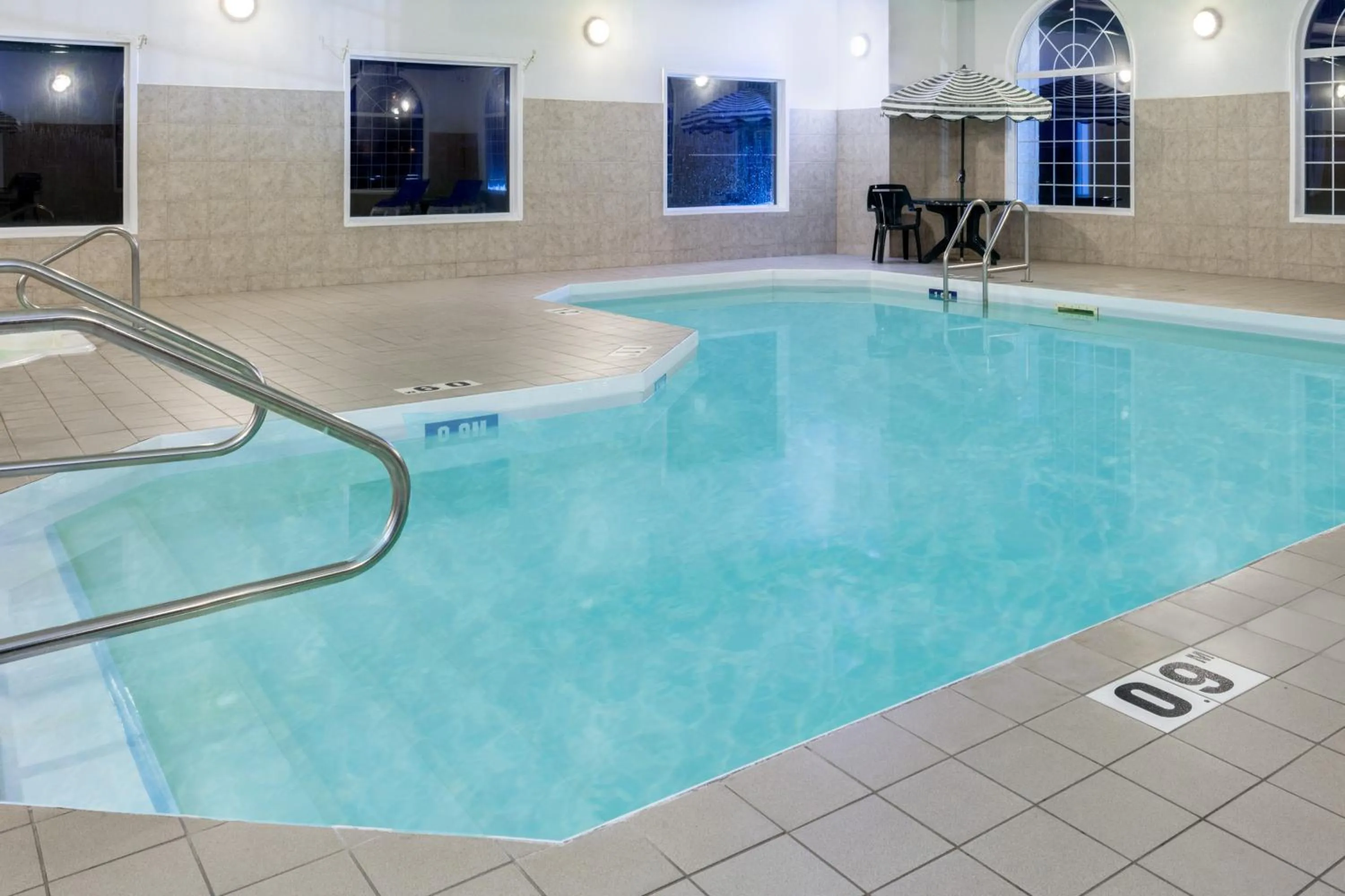 Swimming pool in Super 8 by Wyndham Morden