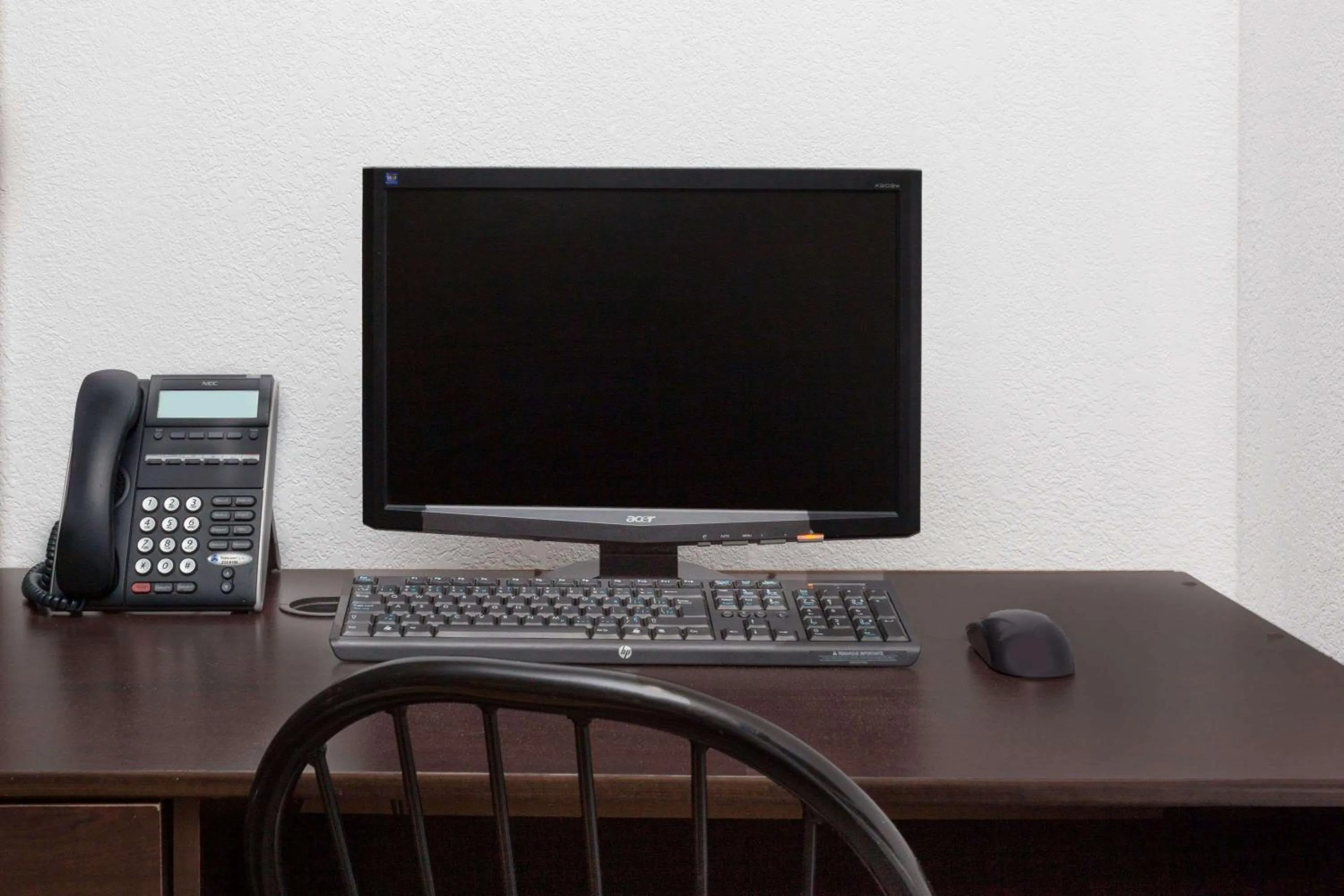 On site in Super 8 by Wyndham Morden