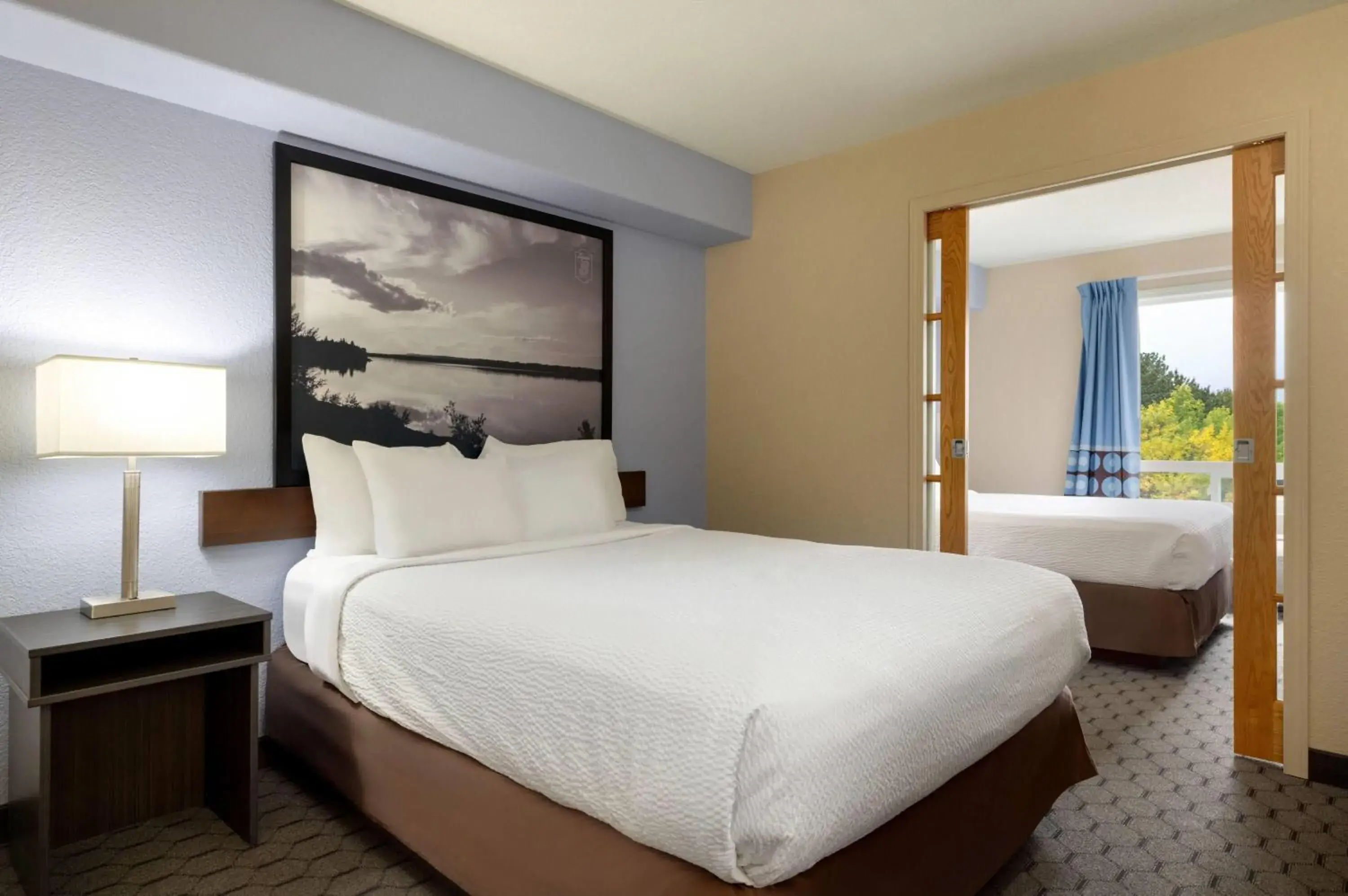 Photo of the whole room, Bed in Super 8 by Wyndham Swan River MB Photo of the whole room, Bed in Super 8 by Wyndham Swan River MB