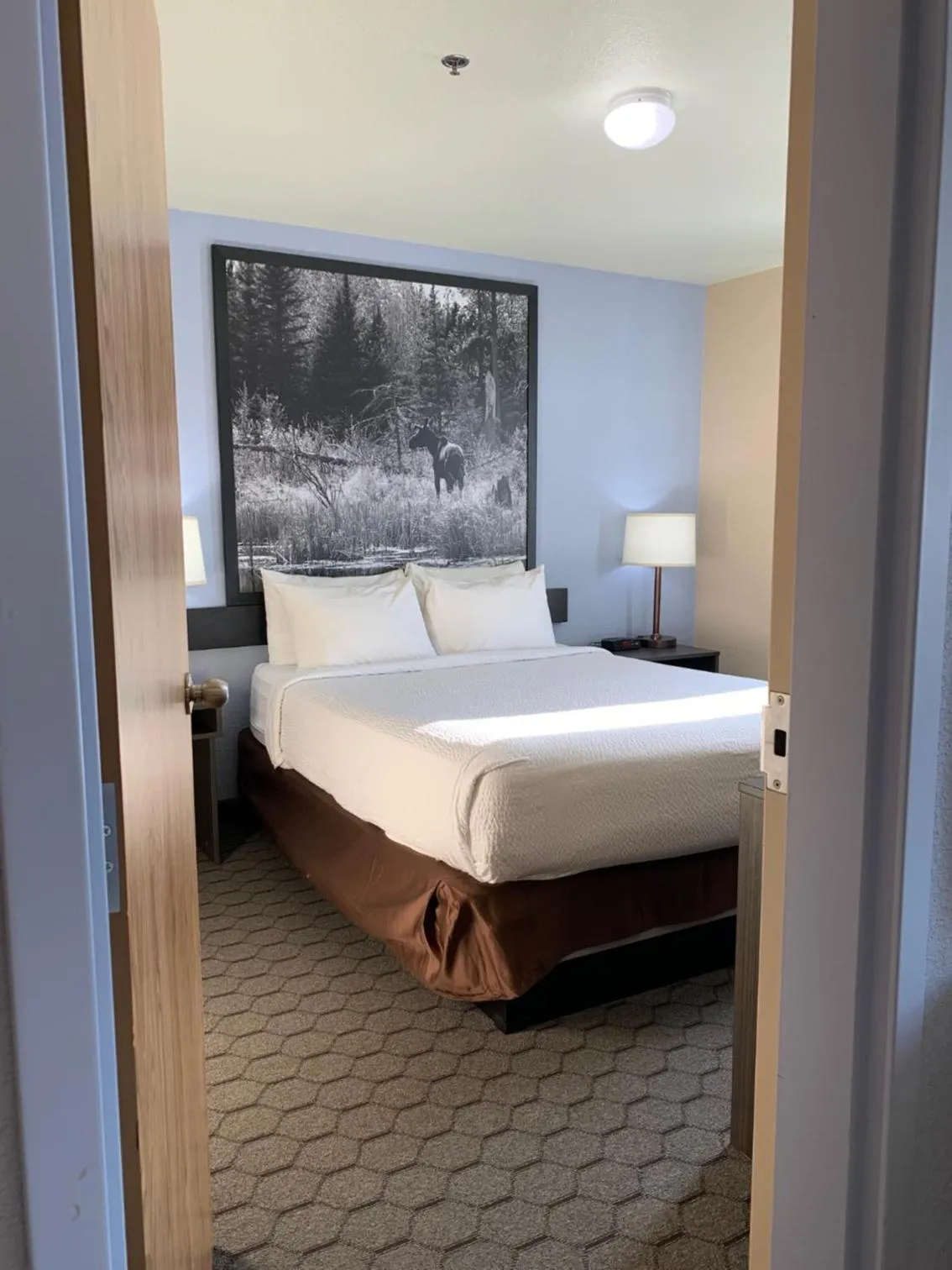 Bedroom, Bed in Super 8 by Wyndham Swan River MB