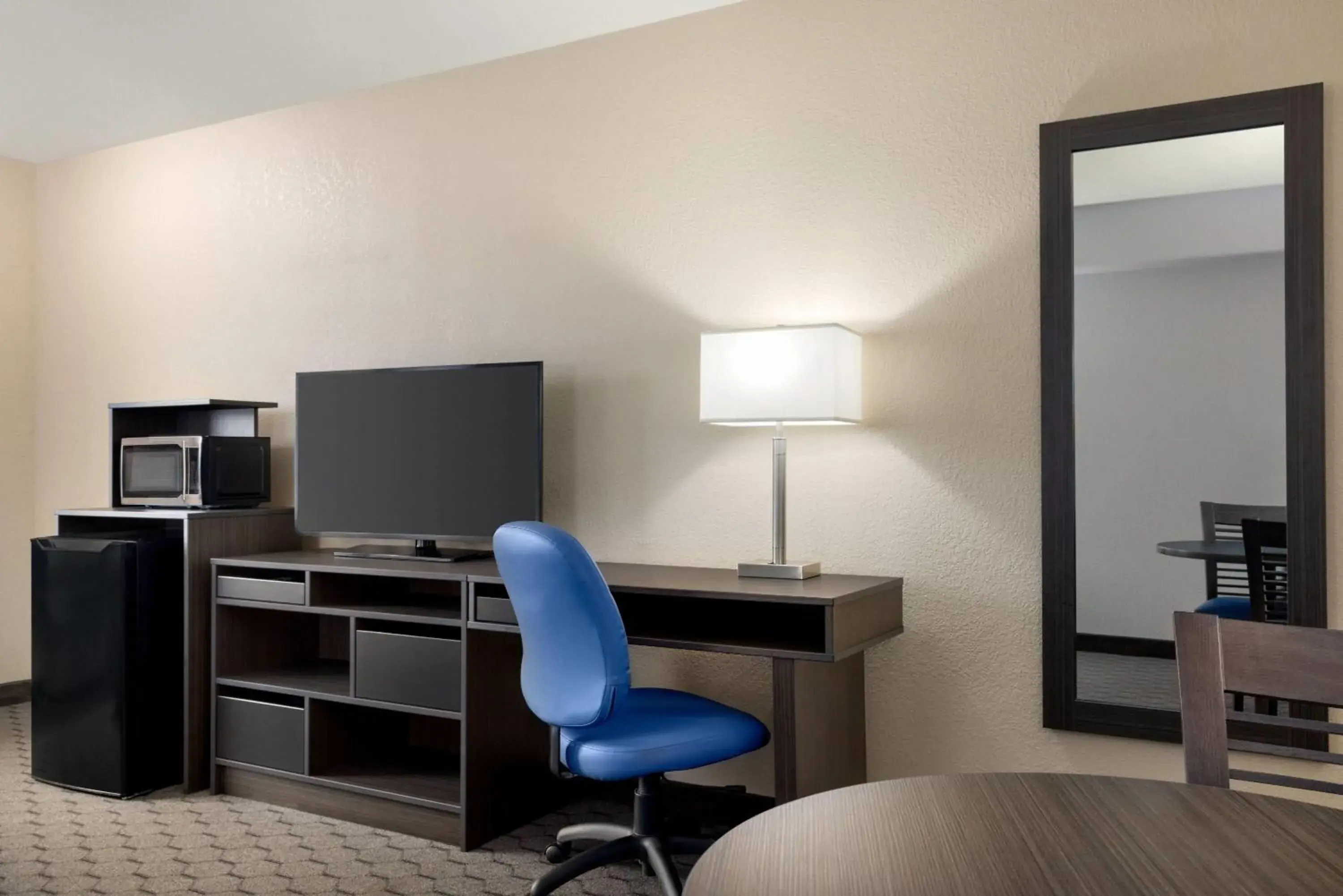 Photo of the whole room in Super 8 by Wyndham Swan River MB Photo of the whole room in Super 8 by Wyndham Swan River MB