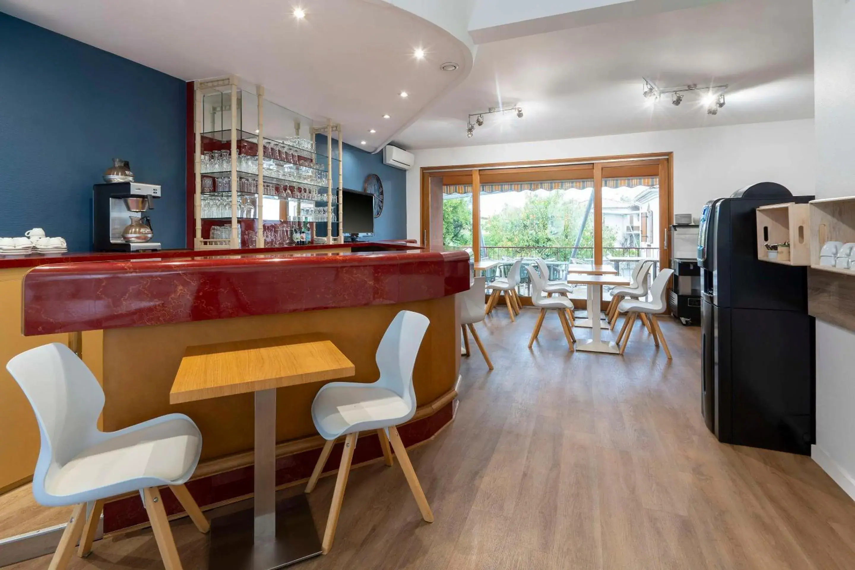 Breakfast in Sure Hotel by Best Western Saintes Breakfast in Sure Hotel by Best Western Saintes