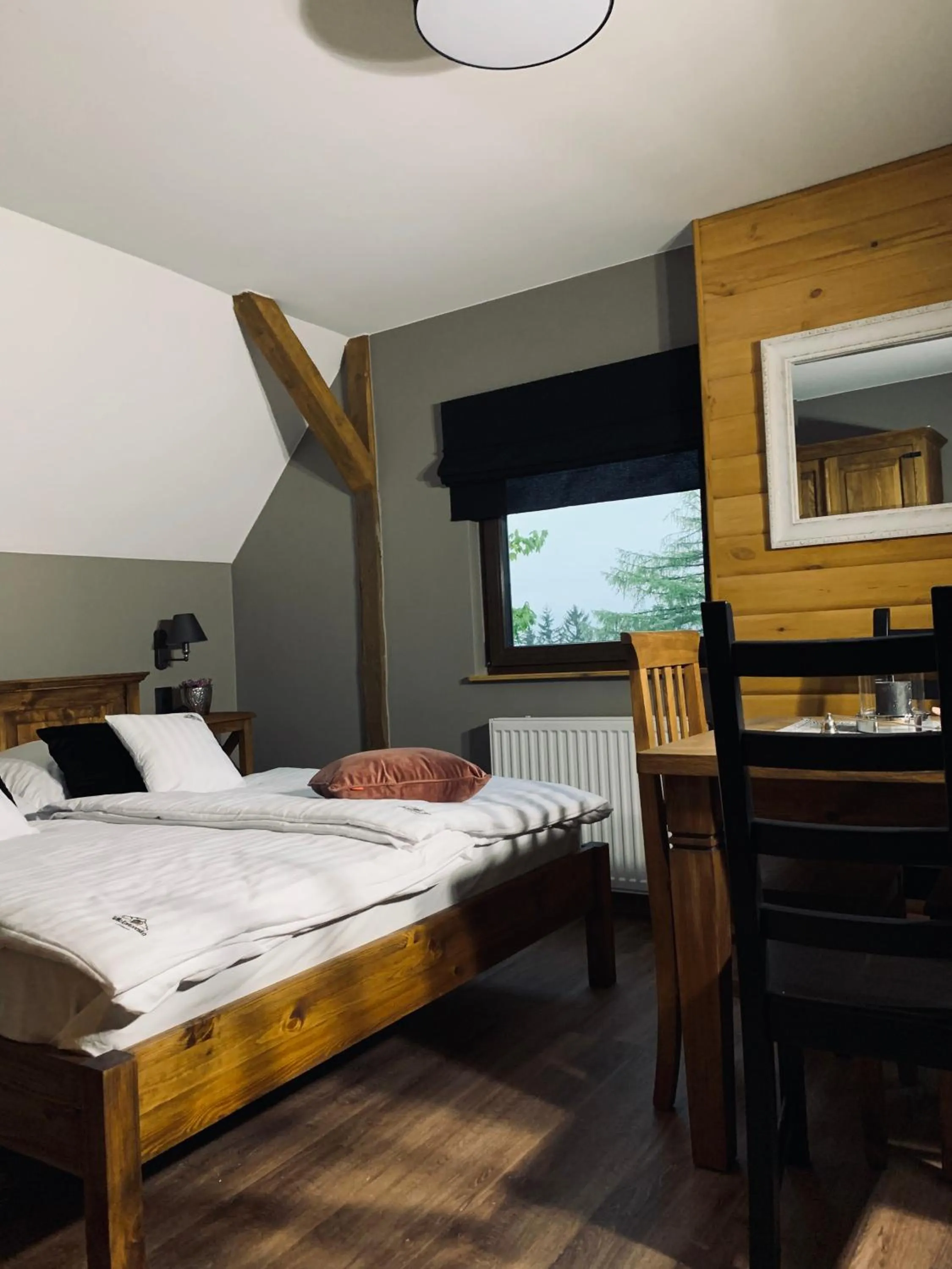 Bed in Willa Karkonoska