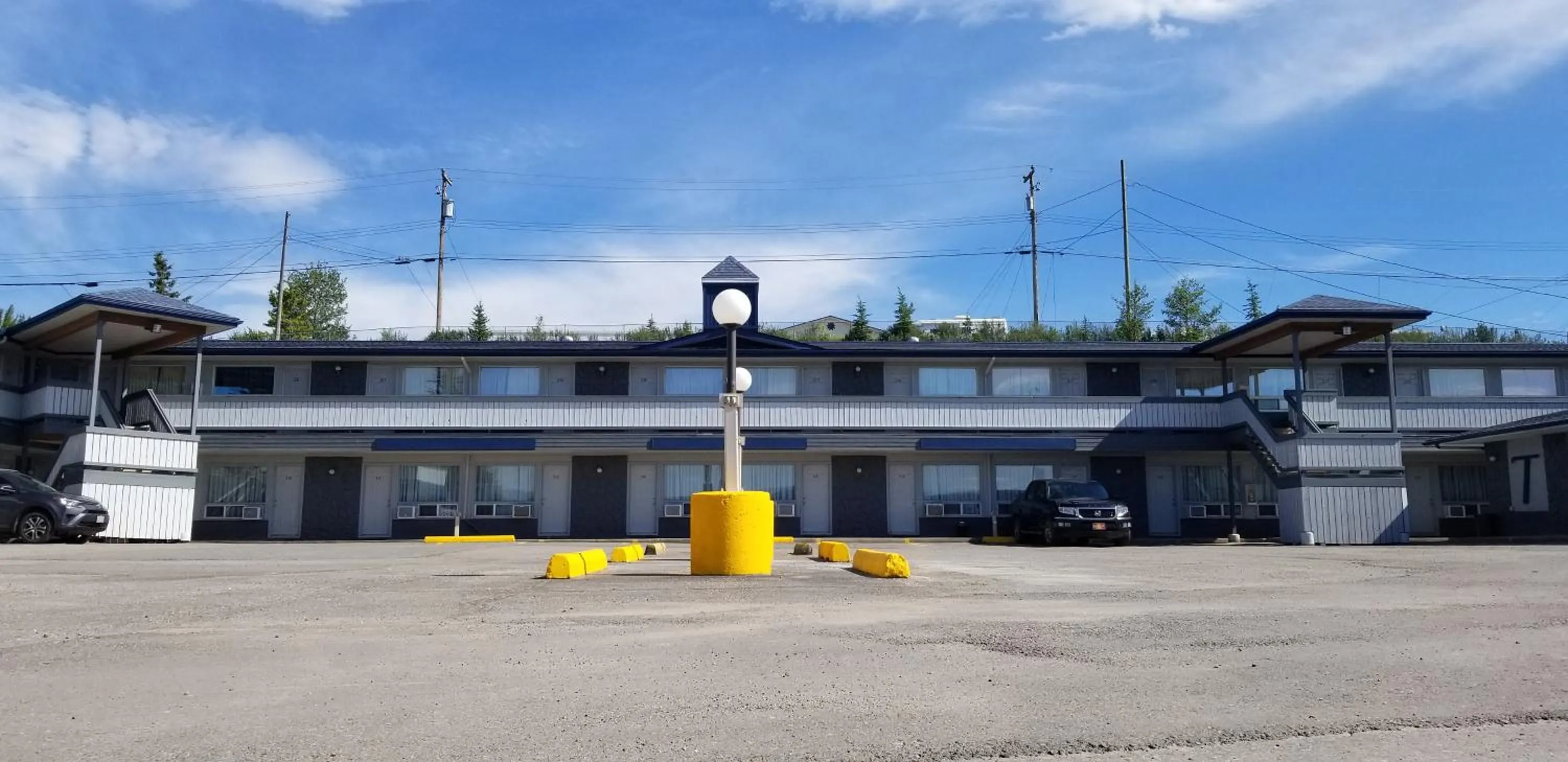 Property building in Tara Vista Inn