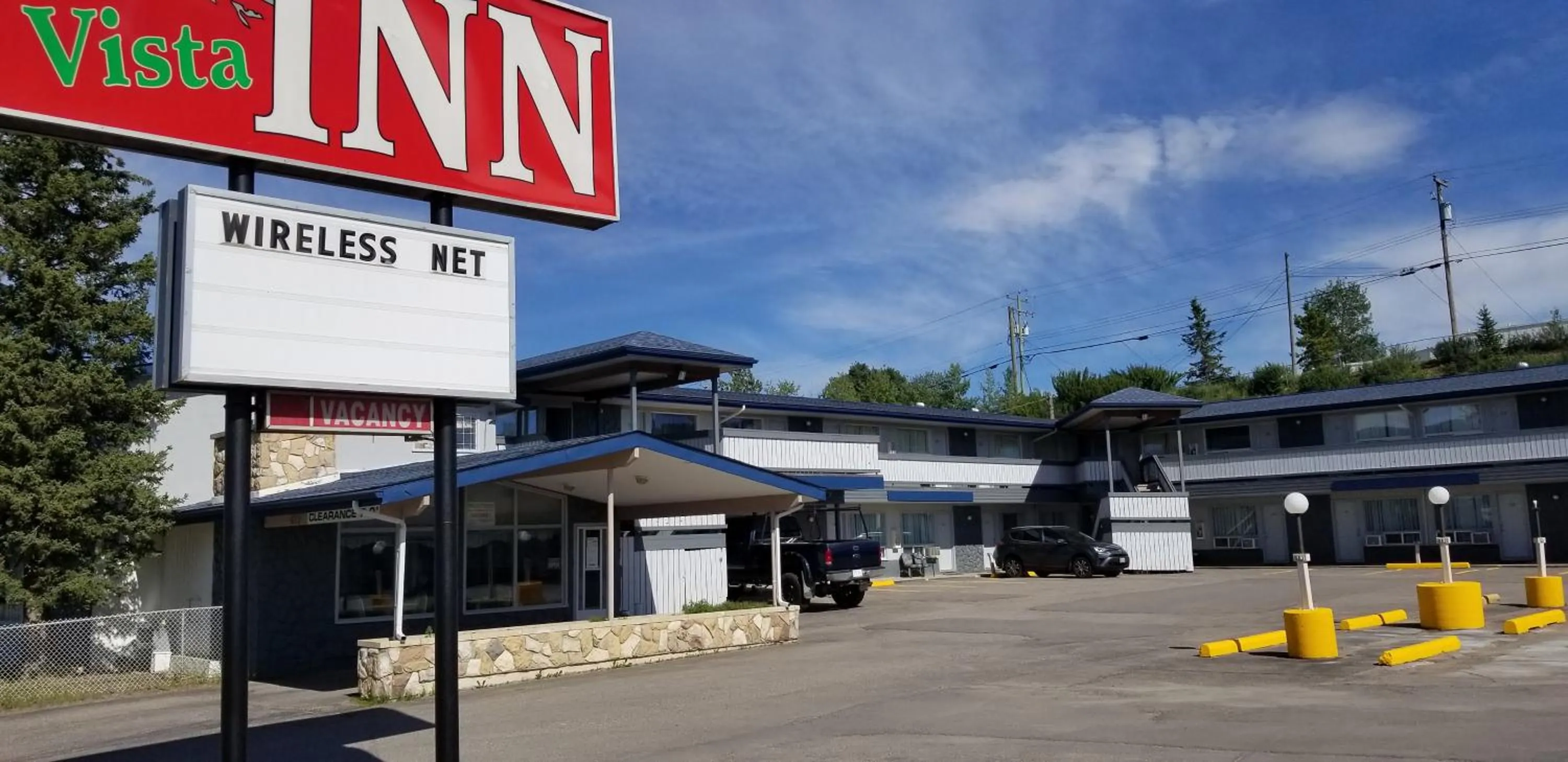 Property building in Tara Vista Inn