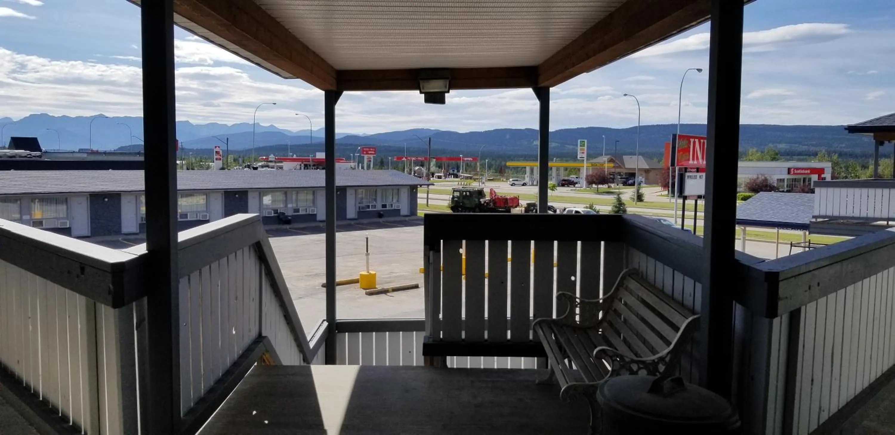 Property building in Tara Vista Inn