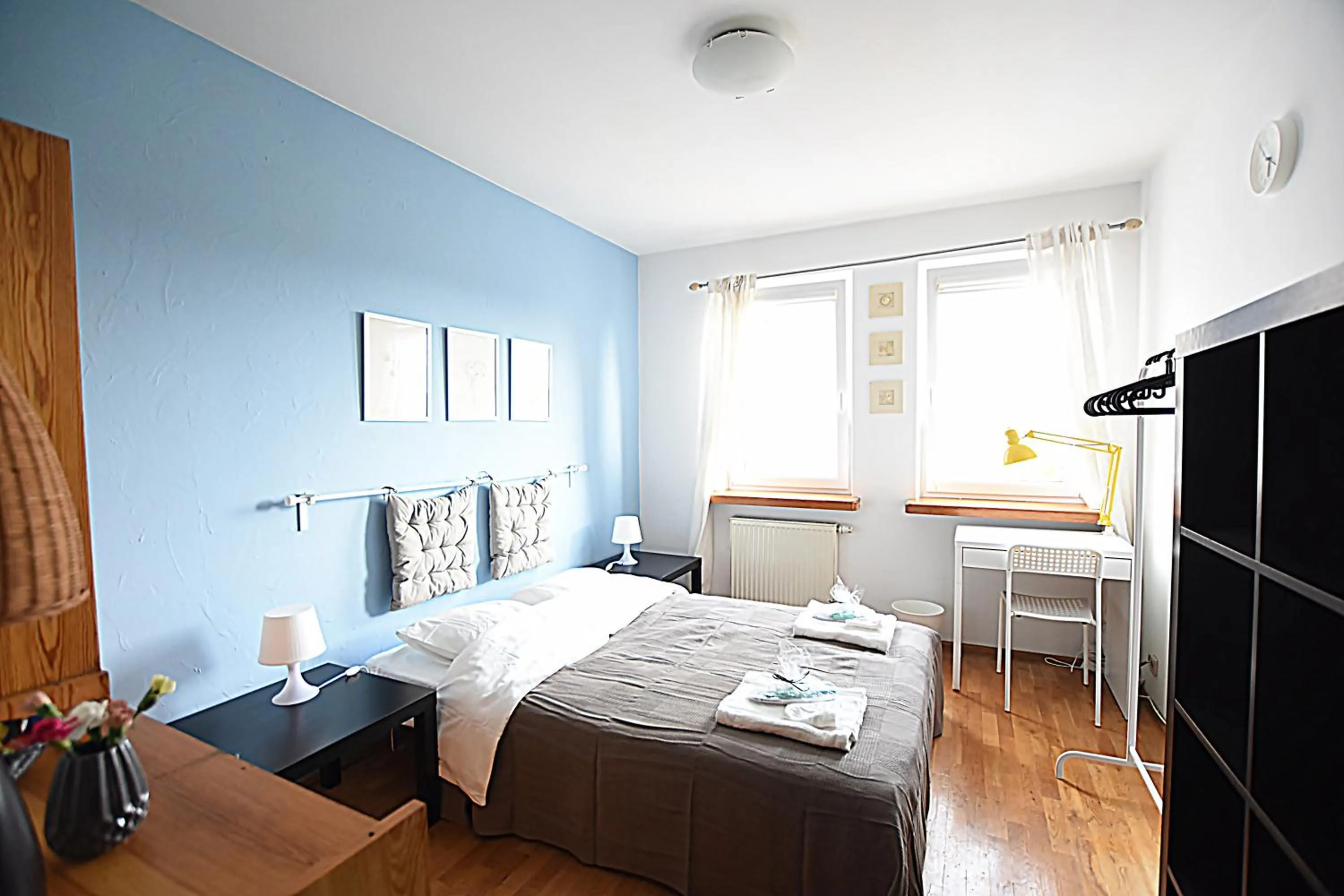 Photo of the whole room, Bed in Mhost Bronowice