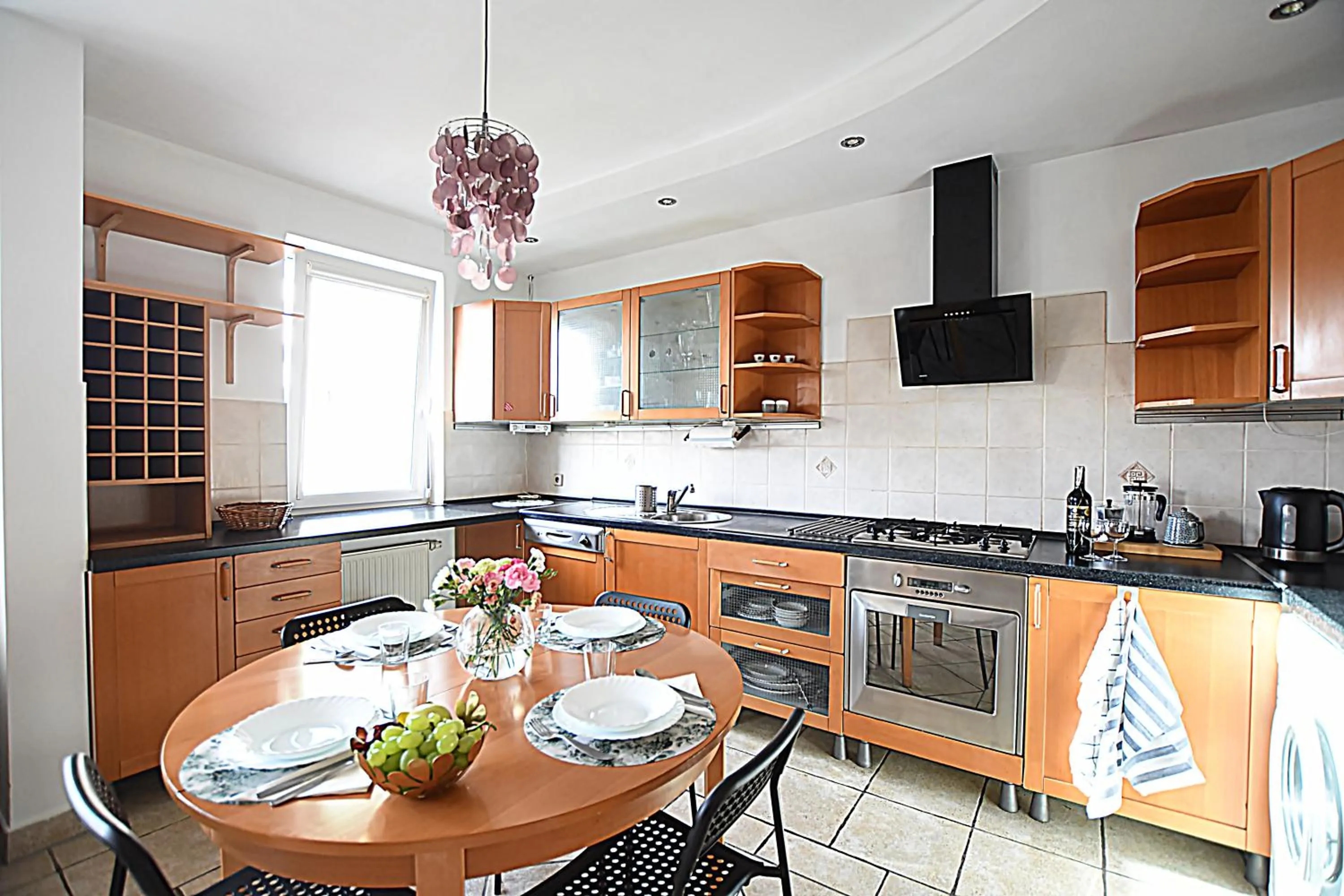 Kitchen or kitchenette in Mhost Bronowice