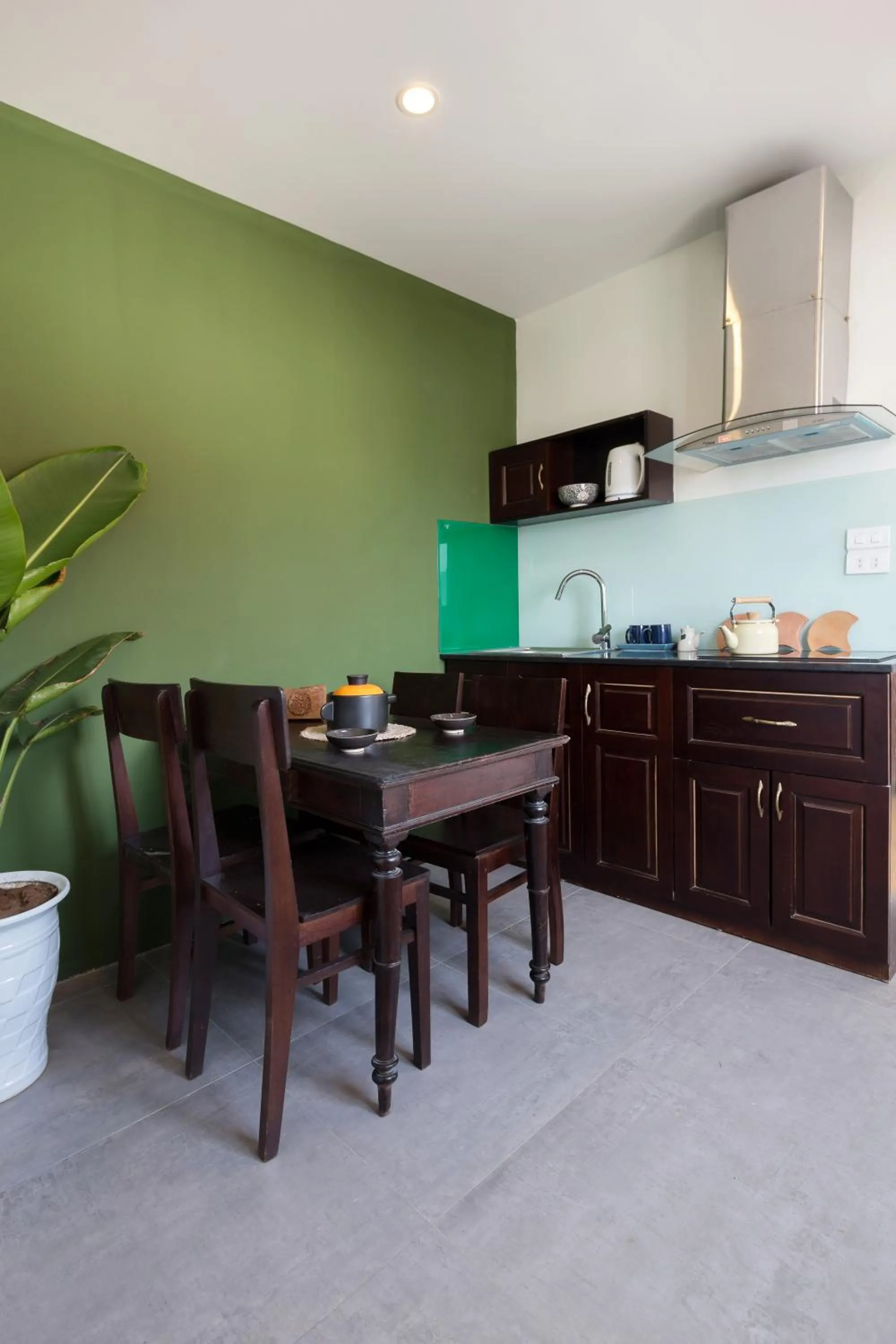 Centraltique Downtown - Bespoke Colonial House Near Hoan Kiem Lake