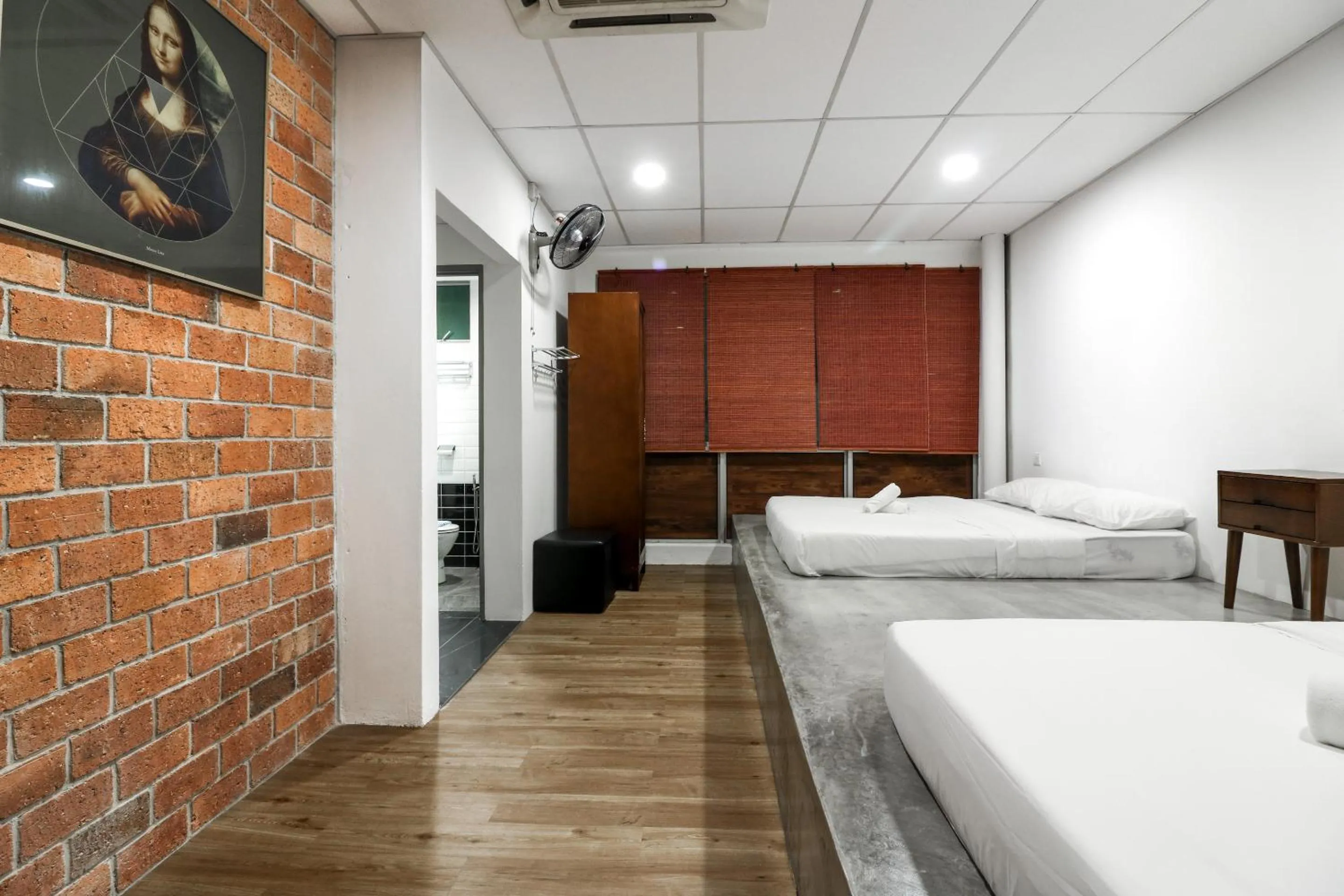 Bed in UrbanStay Industrial