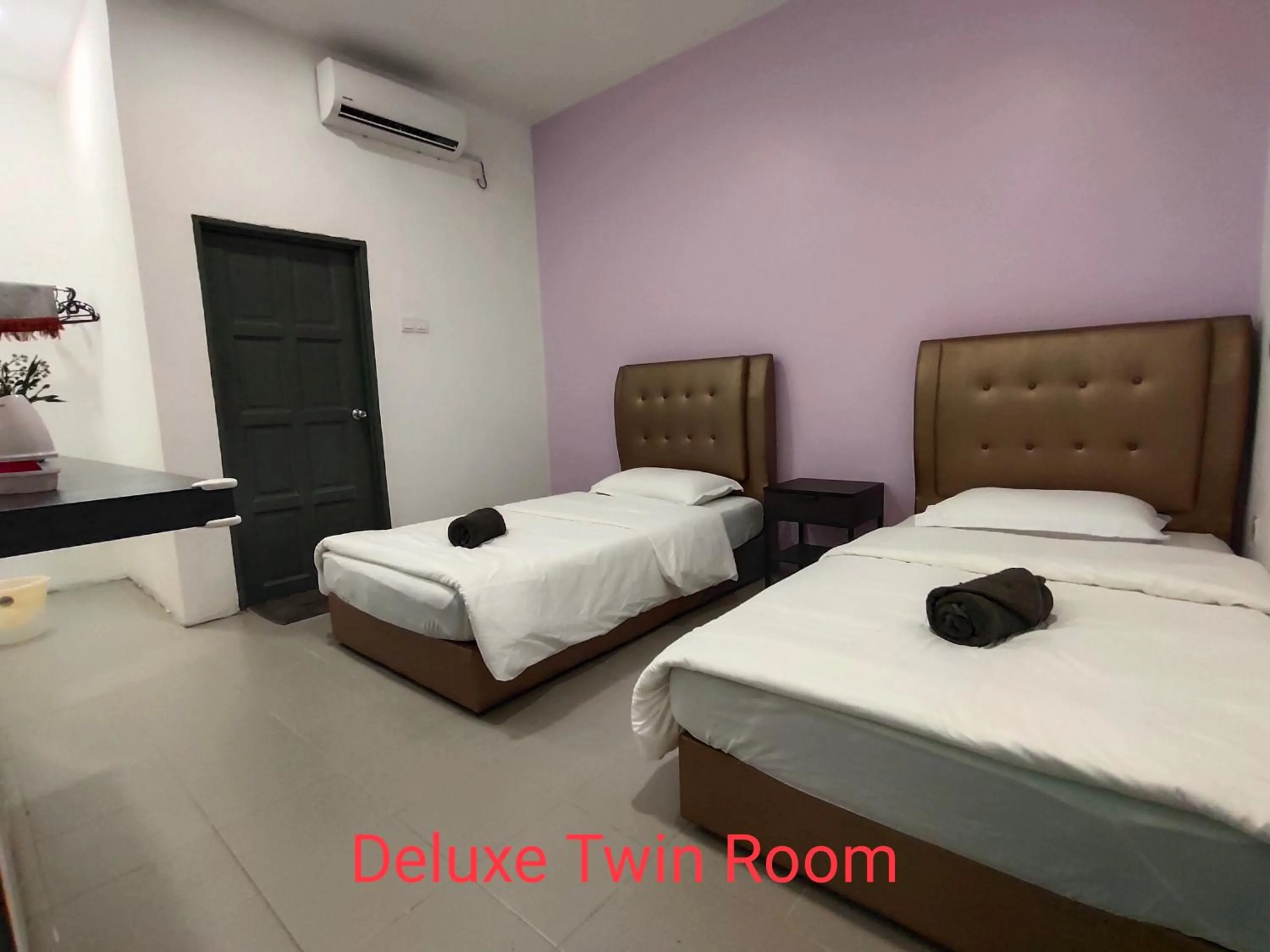 Deluxe Twin Room in Bilek@KADOK