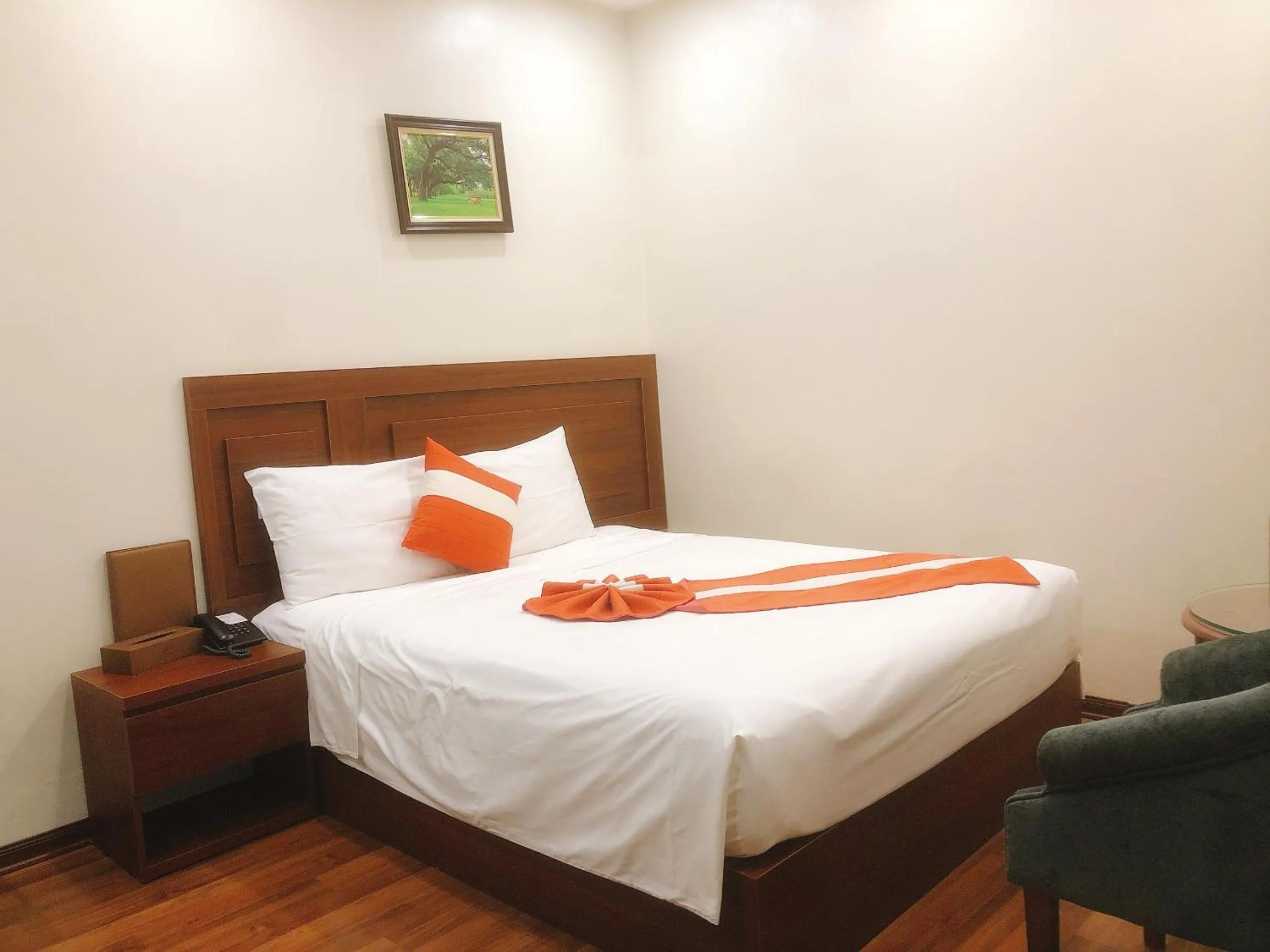 Bed in Gia Quý Hotel