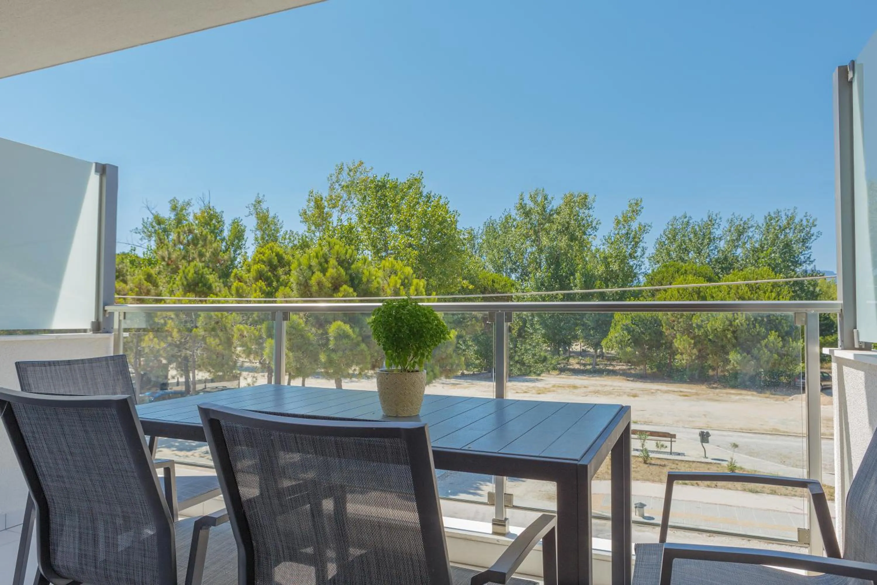 BISALTAE SEASIDE SUITES