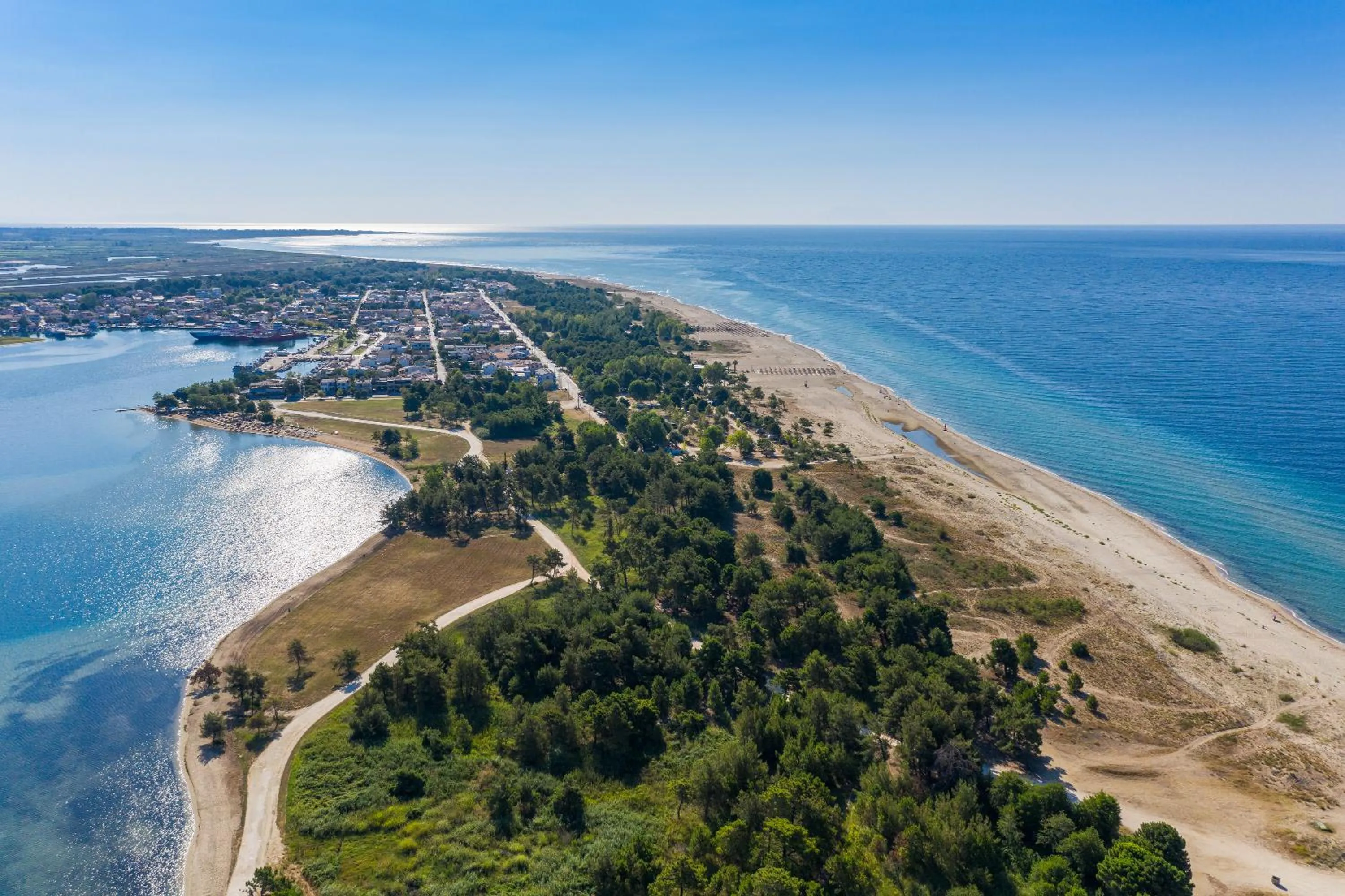 Nearby landmark in BISALTAE SEASIDE SUITES