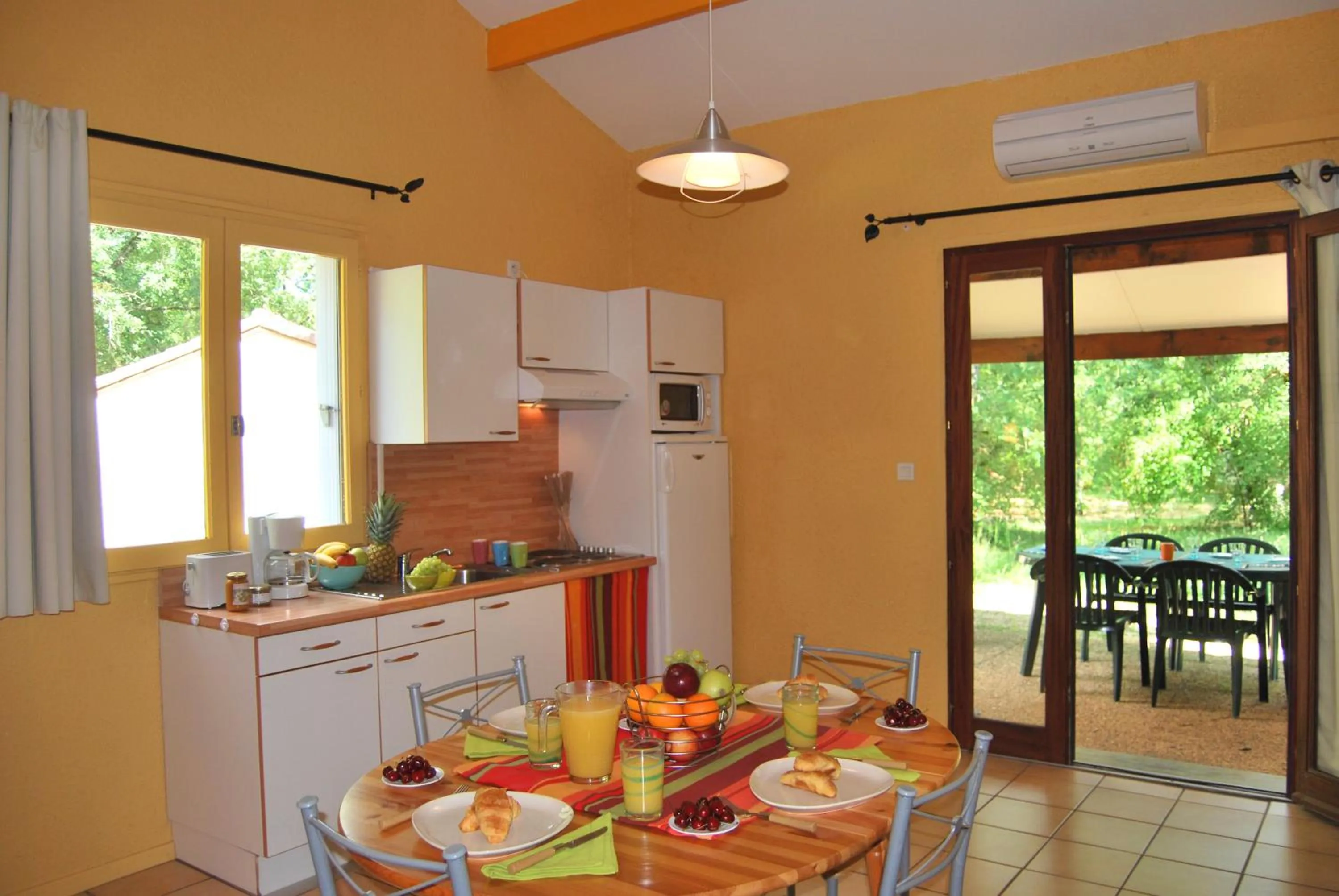 Living room in Lagrange Grand Bleu Vacances - Residence Les Ségalières