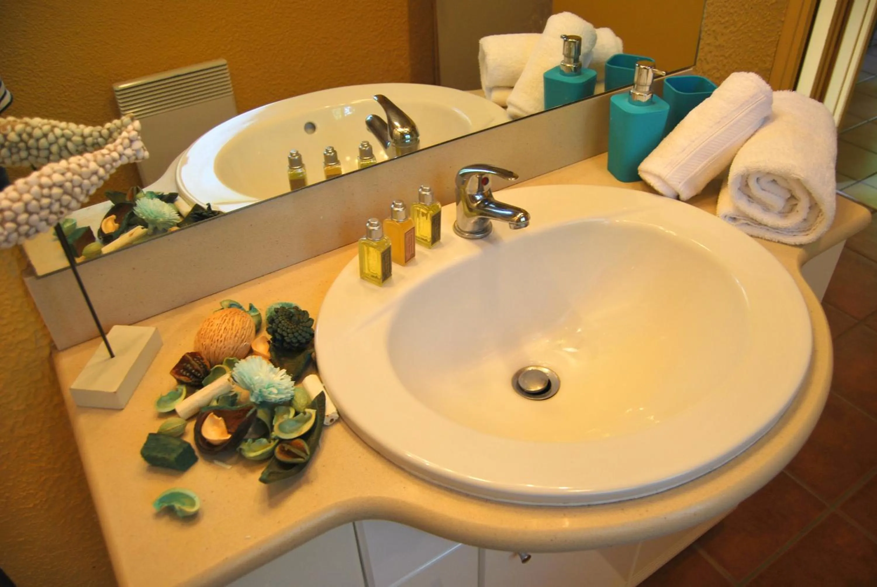 Bathroom in Lagrange Grand Bleu Vacances - Residence Les Ségalières