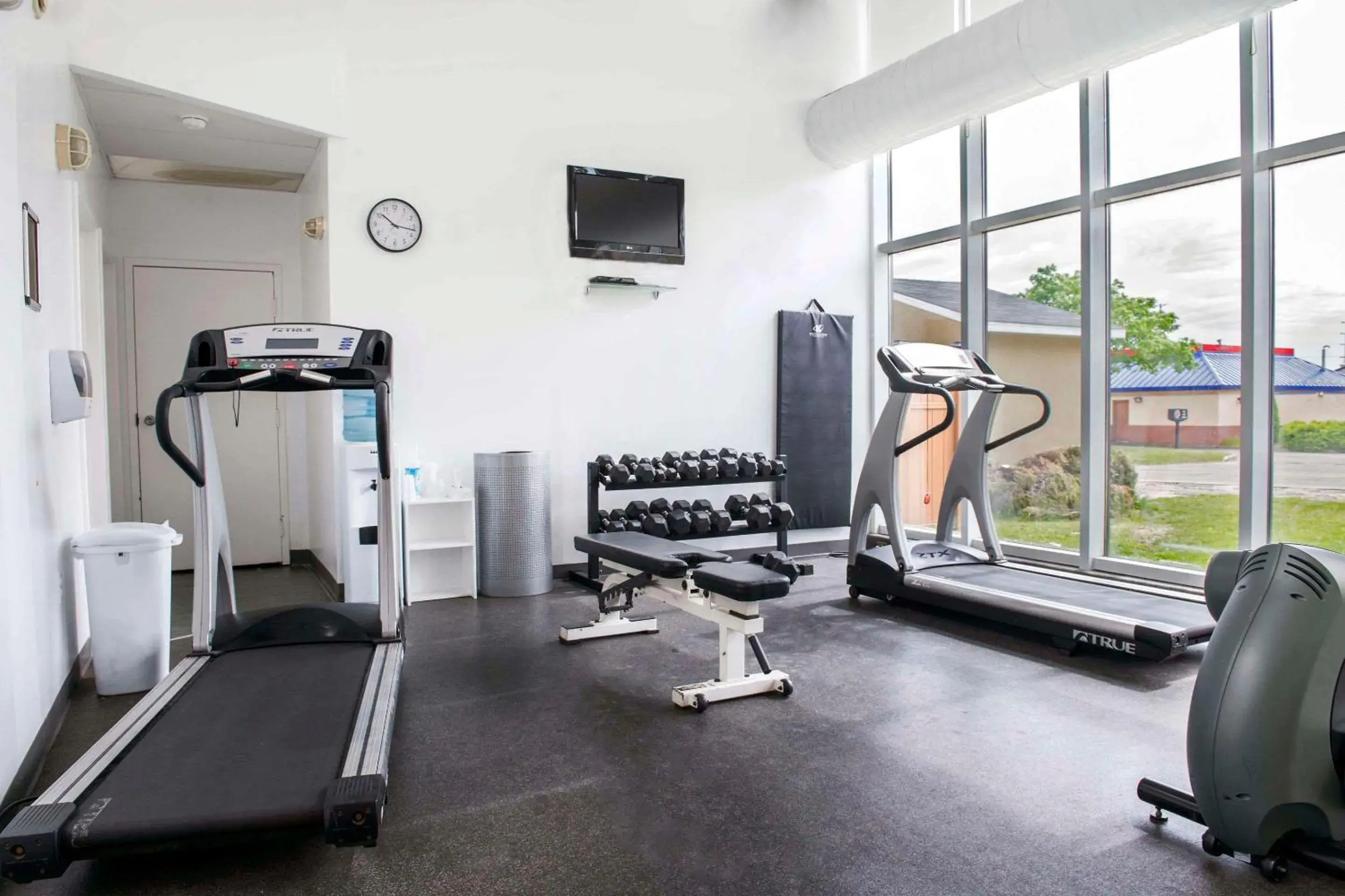 Fitness centre/facilities in Clarion Hotel & Conference Centre Pembroke Fitness centre/facilities in Clarion Hotel & Conference Centre Pembroke