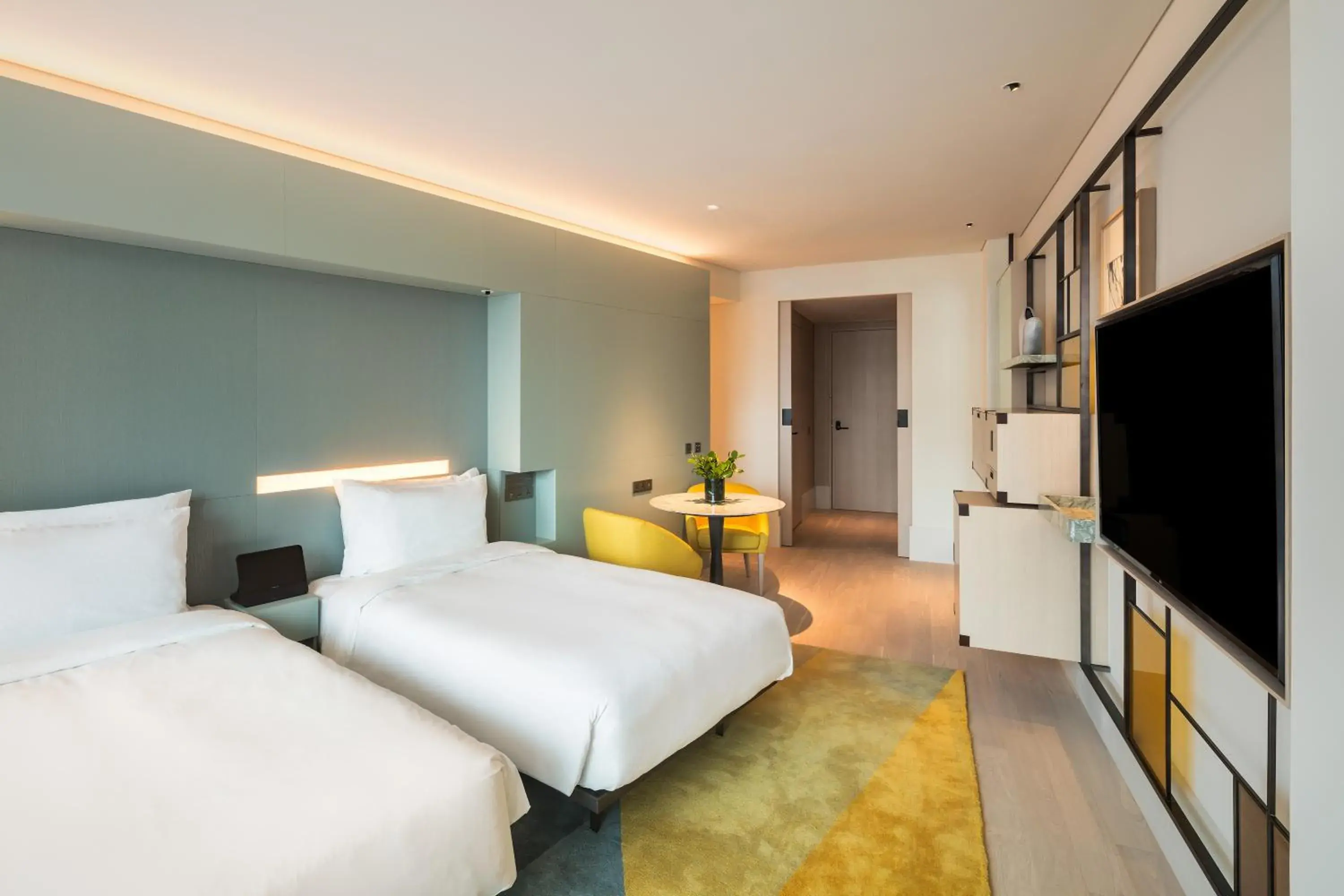 Deluxe Twin Room in Andaz Seoul Gangnam Deluxe Twin Room in Andaz Seoul Gangnam