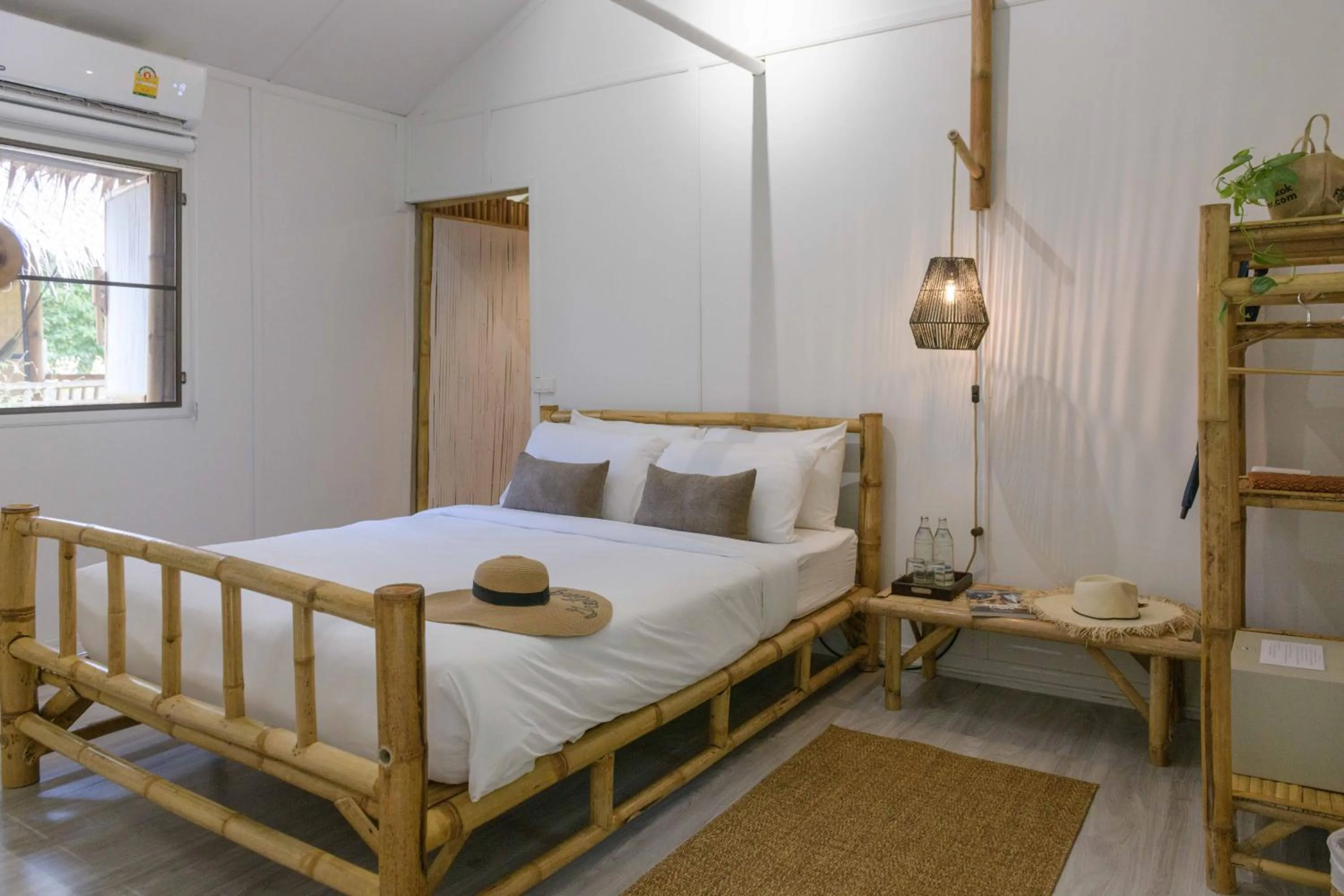 Photo of the whole room, Bed in Orion Healing Centre