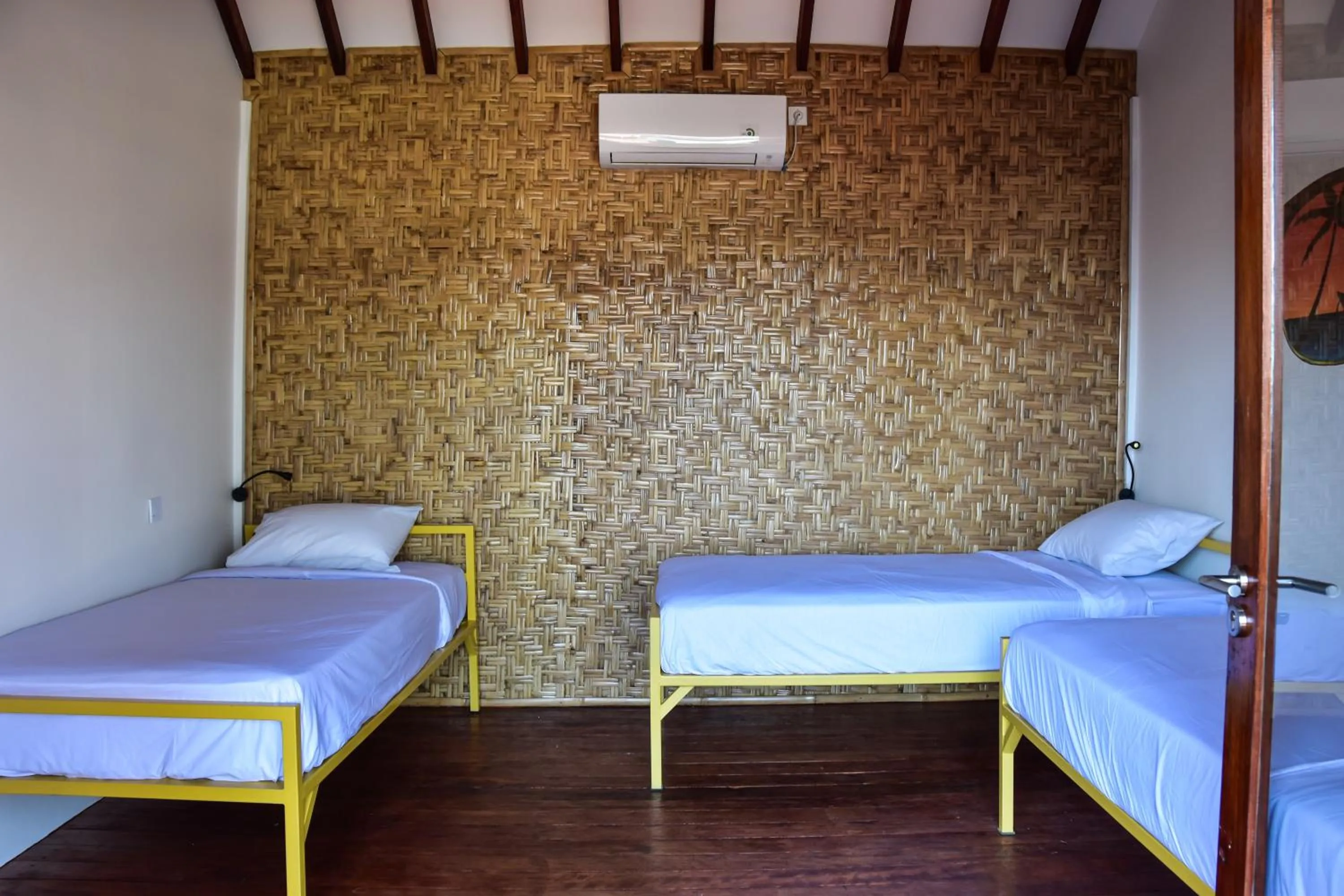 Photo of the whole room, Bed in Mad Monkey Gili Trawangan