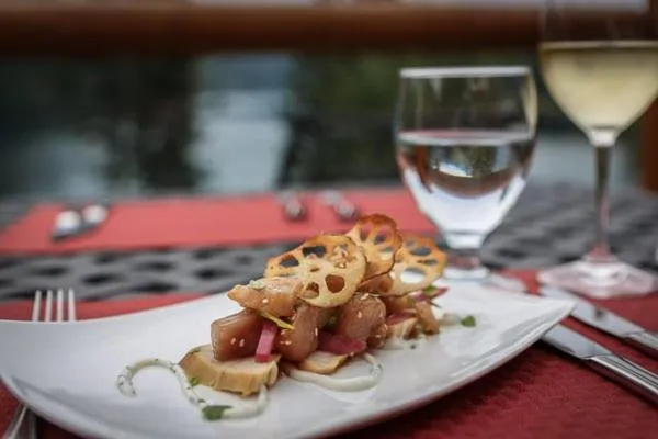 Tyax Lodge & Heliskiing