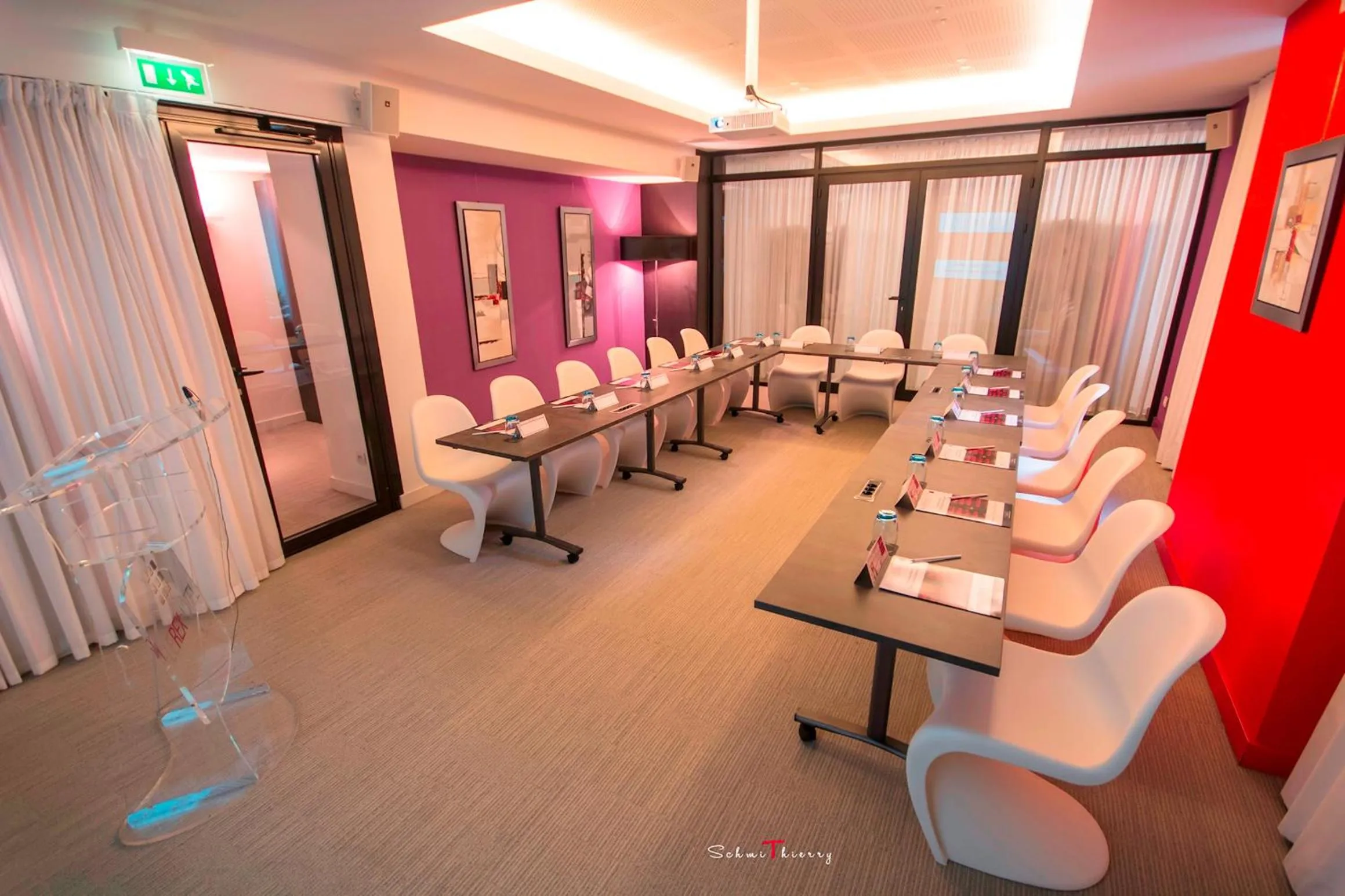 Meeting/conference room in Le Rex Hôtel