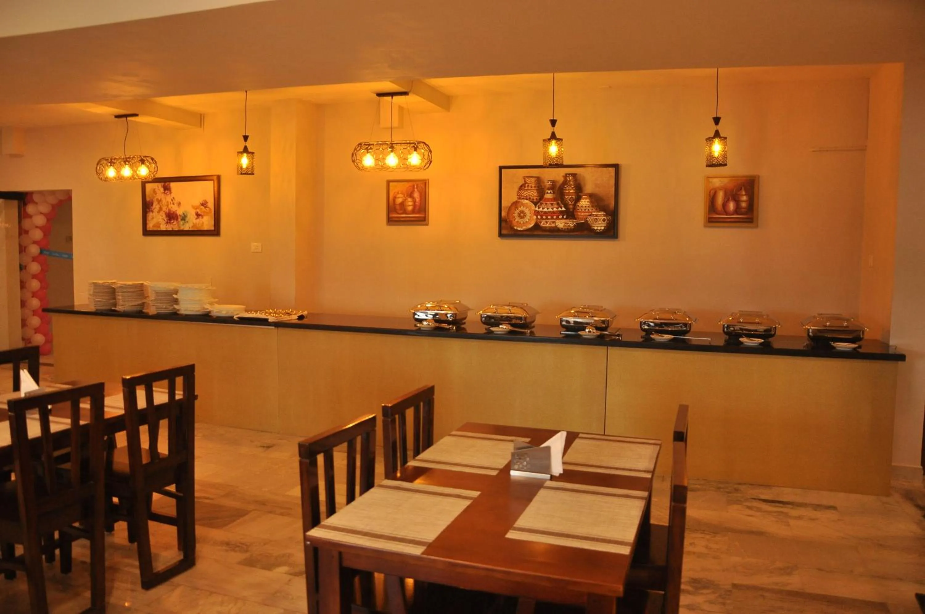 Food and drinks in Nextel Inn, Calicut