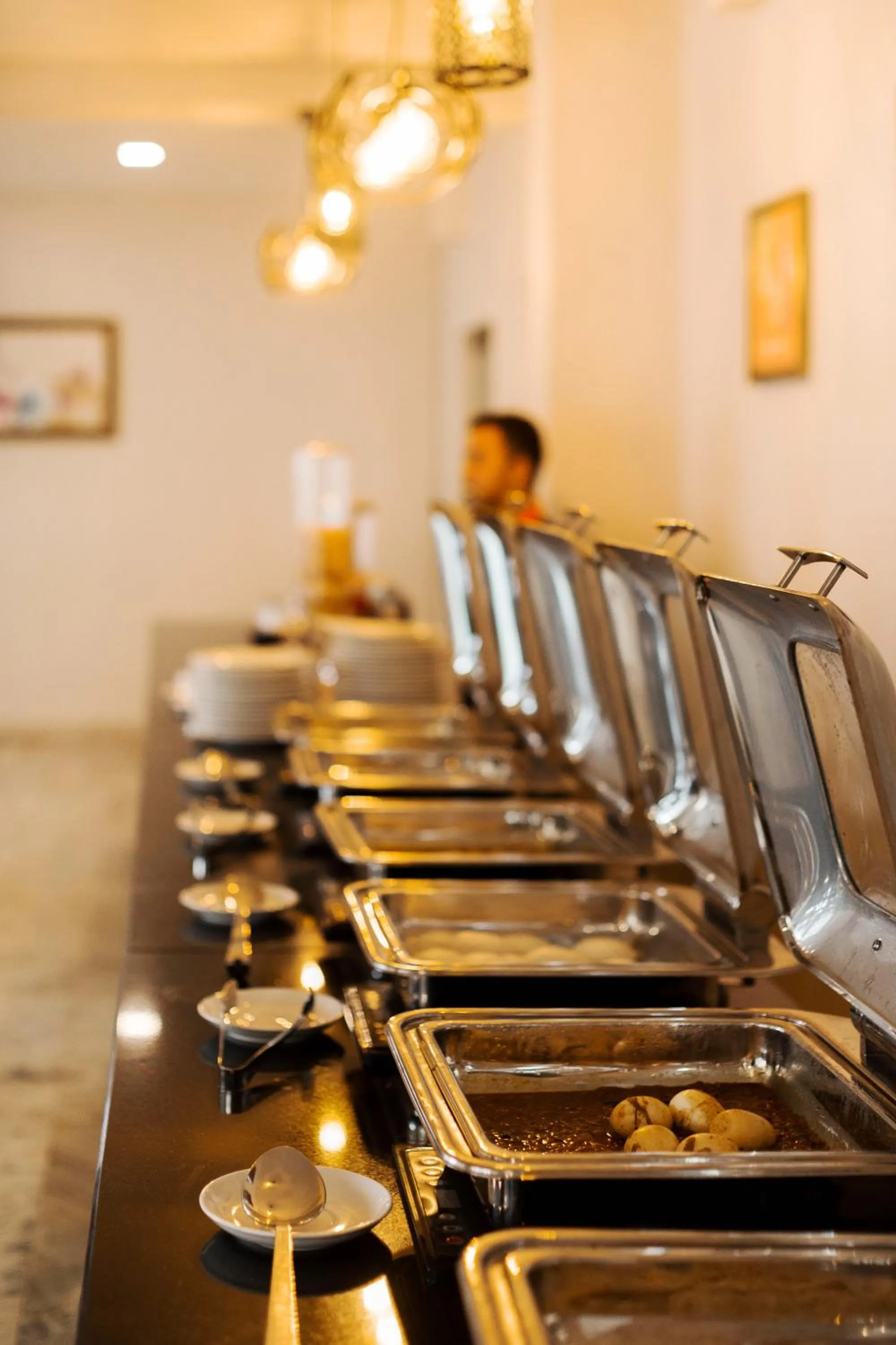 Restaurant/places to eat in Nextel Inn, Calicut