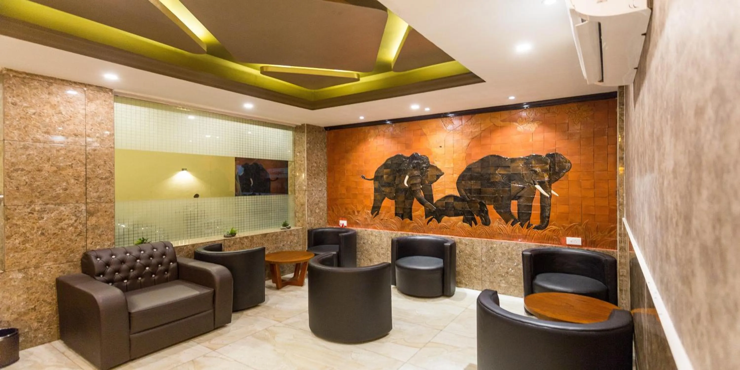 Lobby or reception in Nextel Inn, Calicut