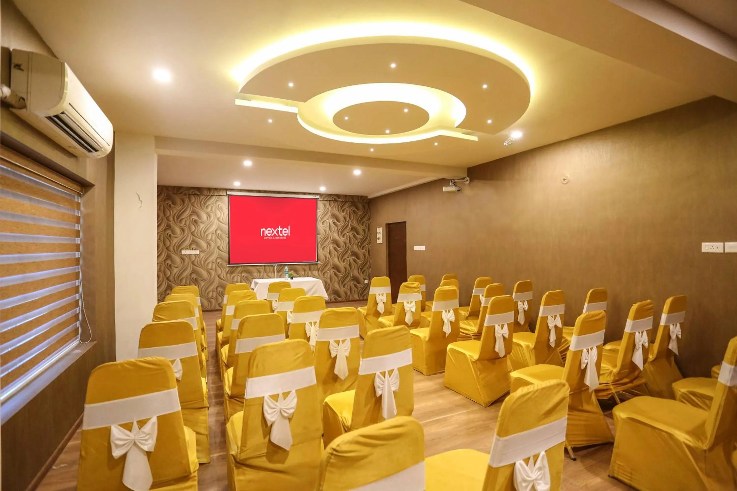 Business facilities in Nextel Inn, Calicut