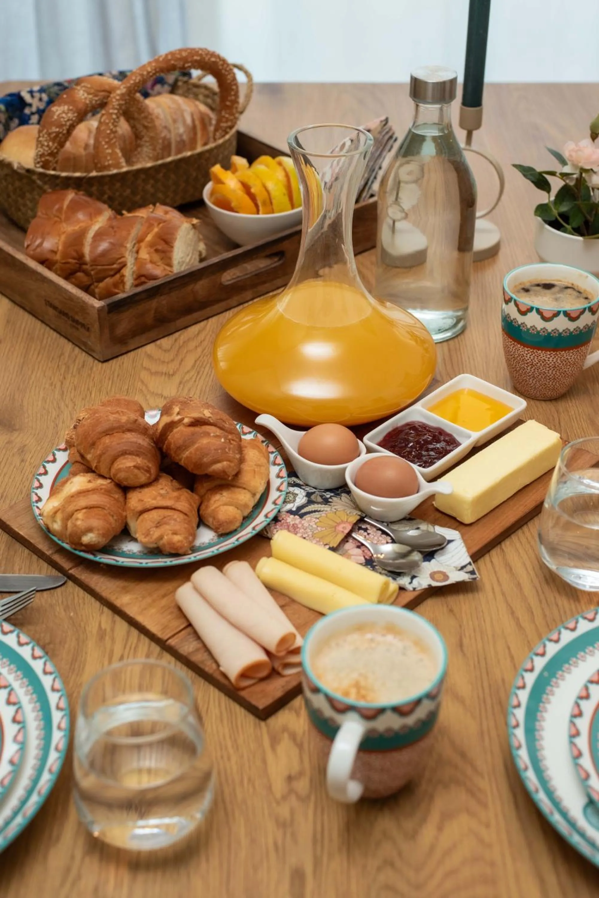 Breakfast in Houseloft White Tower Collection