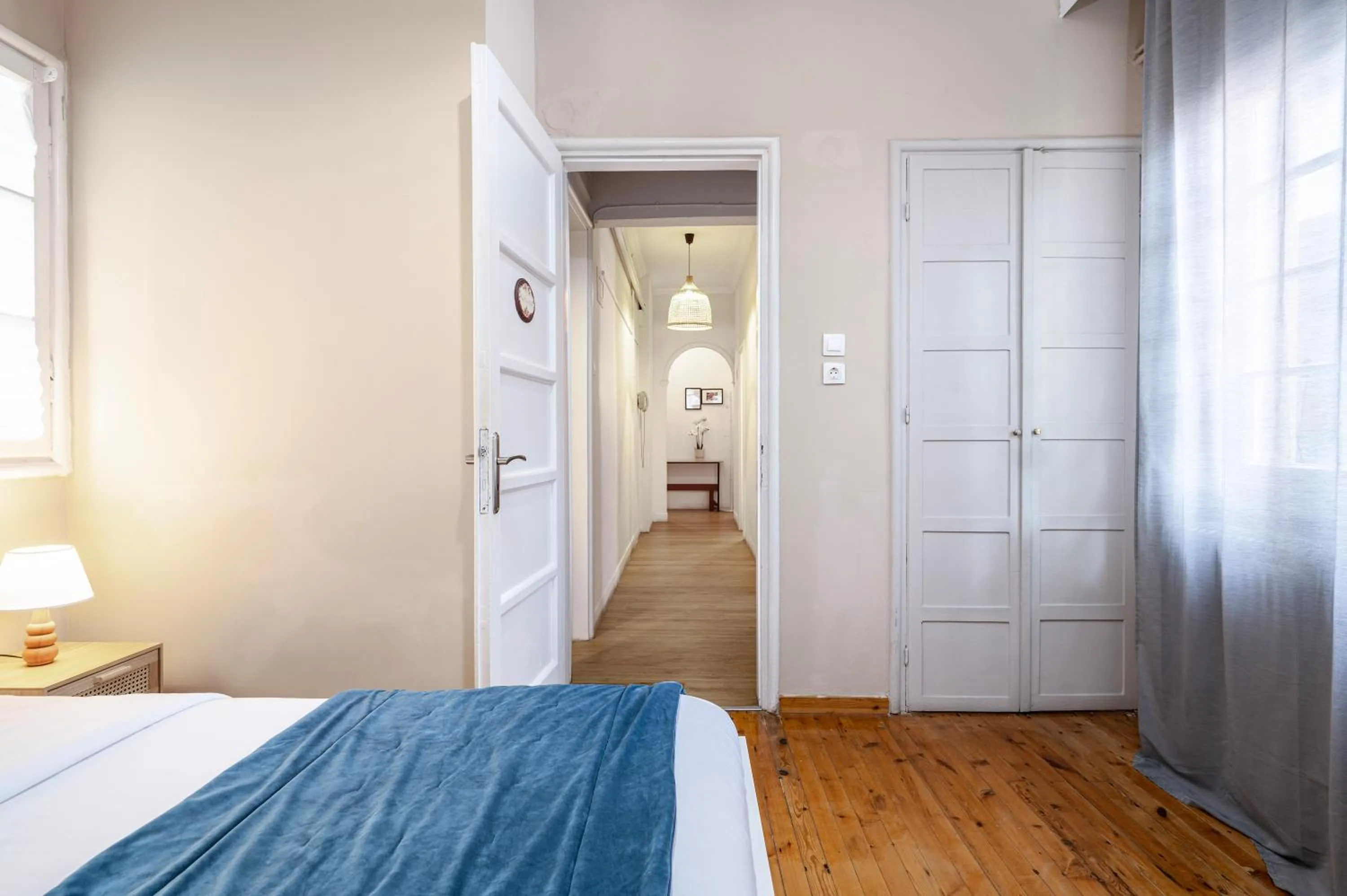 Bedroom, Bed in Houseloft White Tower Collection