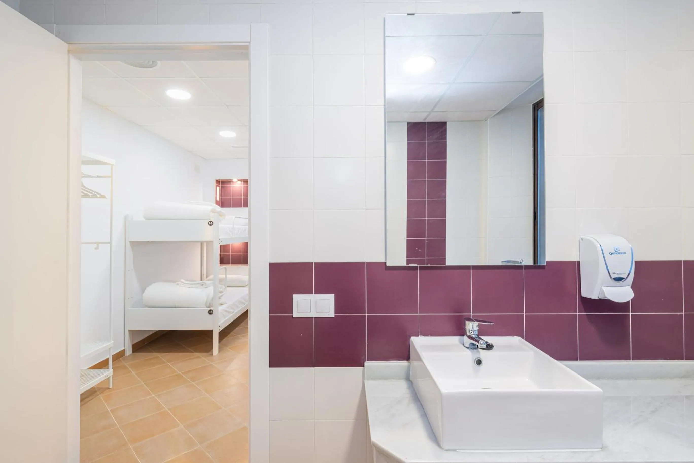 Bathroom in Benarrabá Hostel