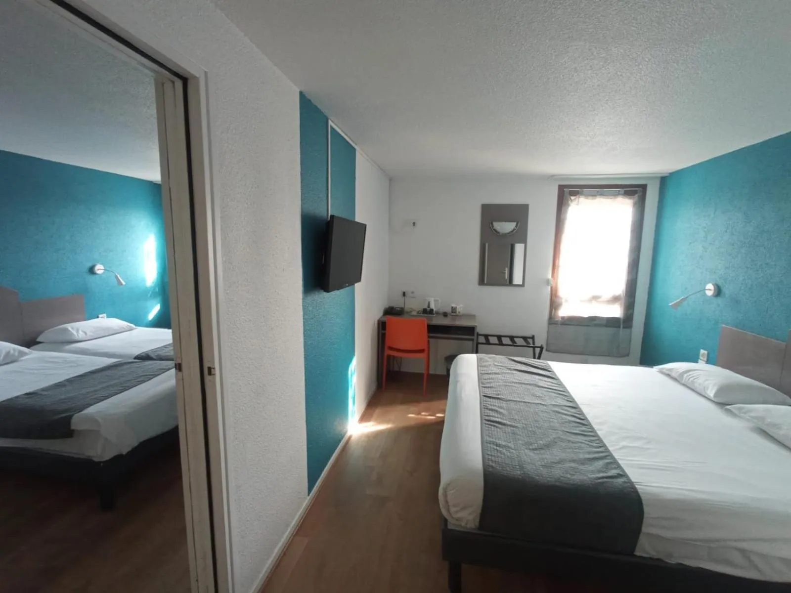 Bed in The Originals City, Hôtel Mâcon Sud