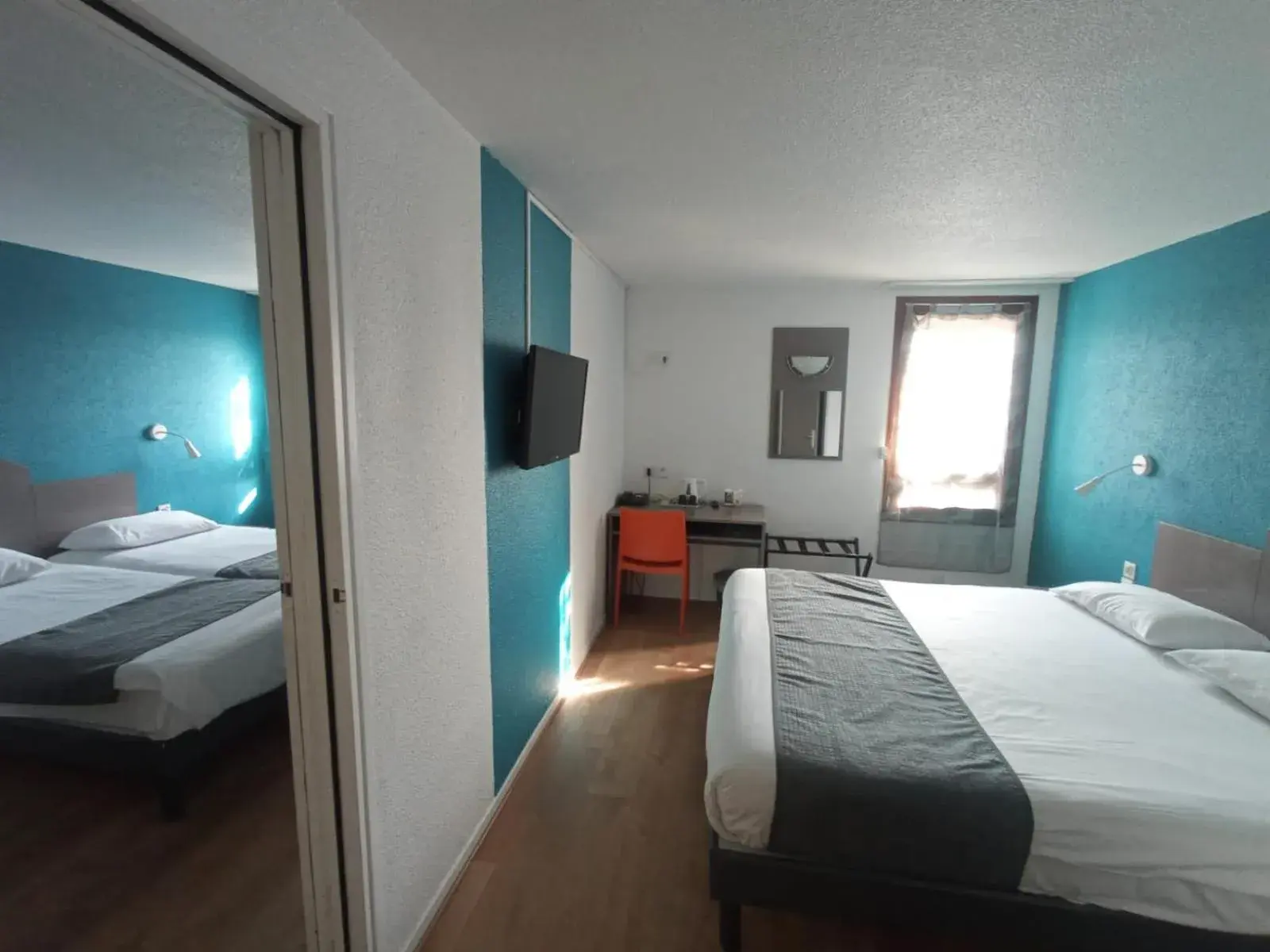 Bed in The Originals City, Hôtel Mâcon Sud Bed in The Originals City, Hôtel Mâcon Sud