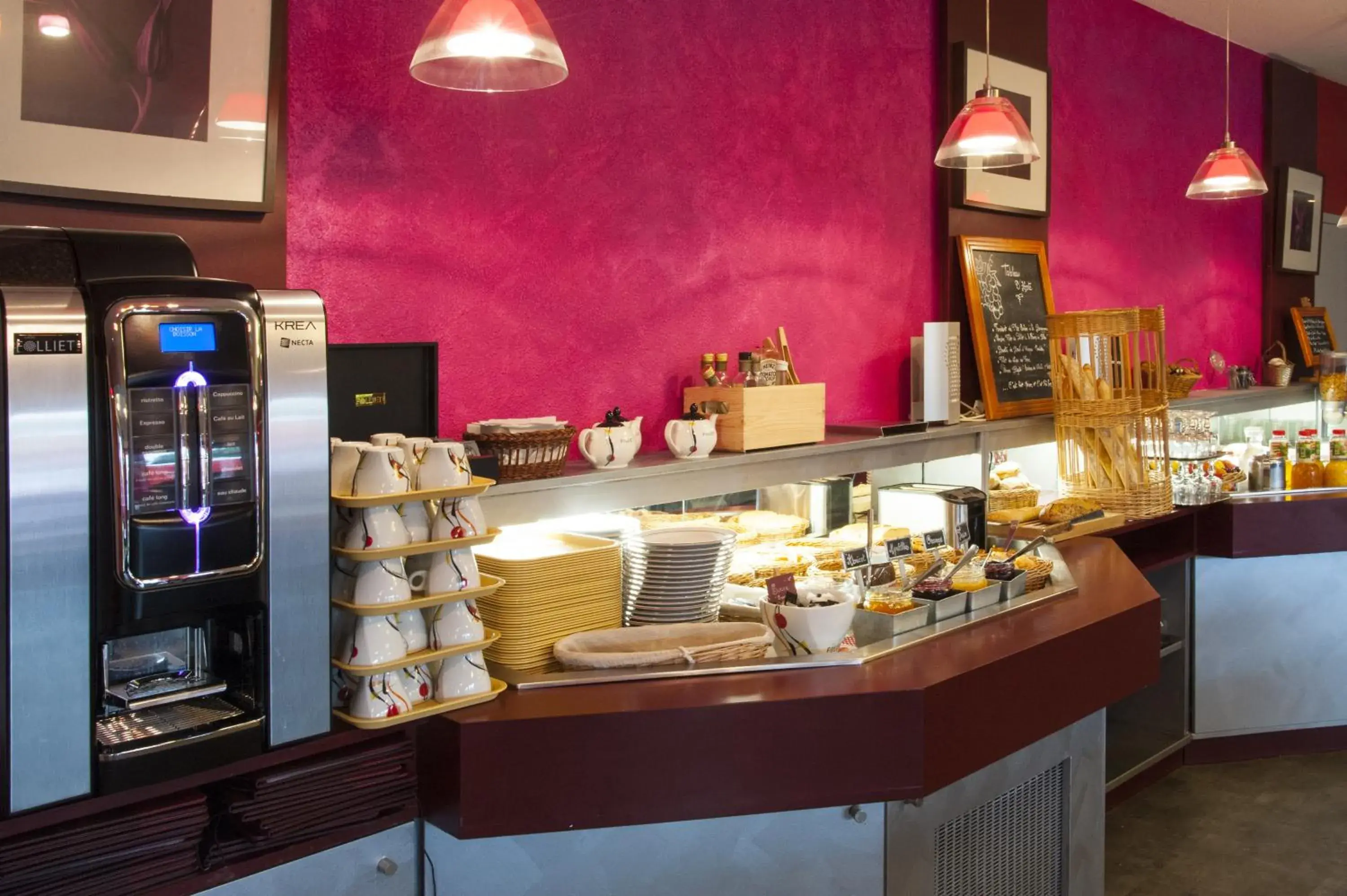 Restaurant/places to eat in The Originals City, Hôtel Mâcon Sud Restaurant/places to eat in The Originals City, Hôtel Mâcon Sud