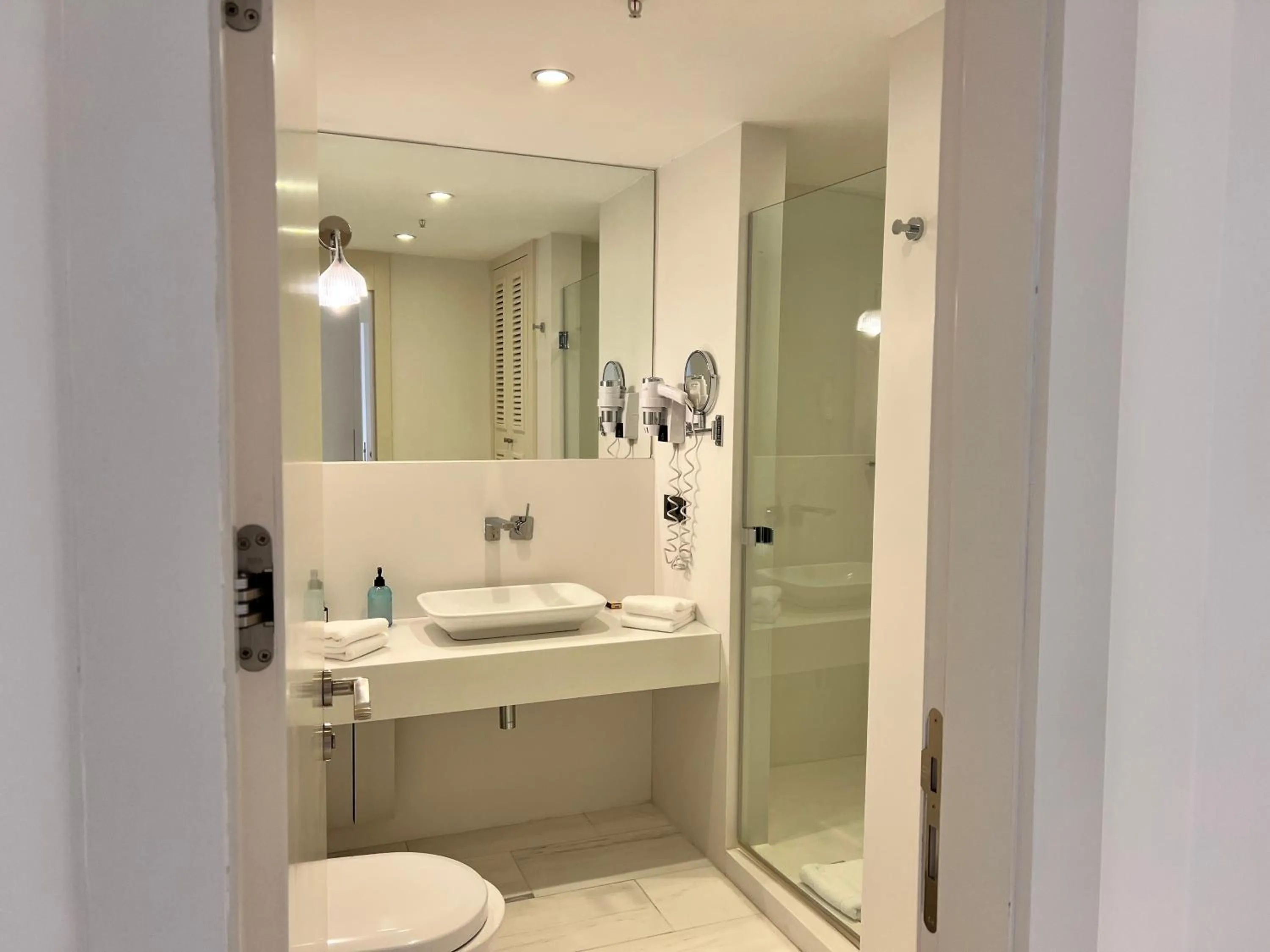 Shower in Akmerkez Residence