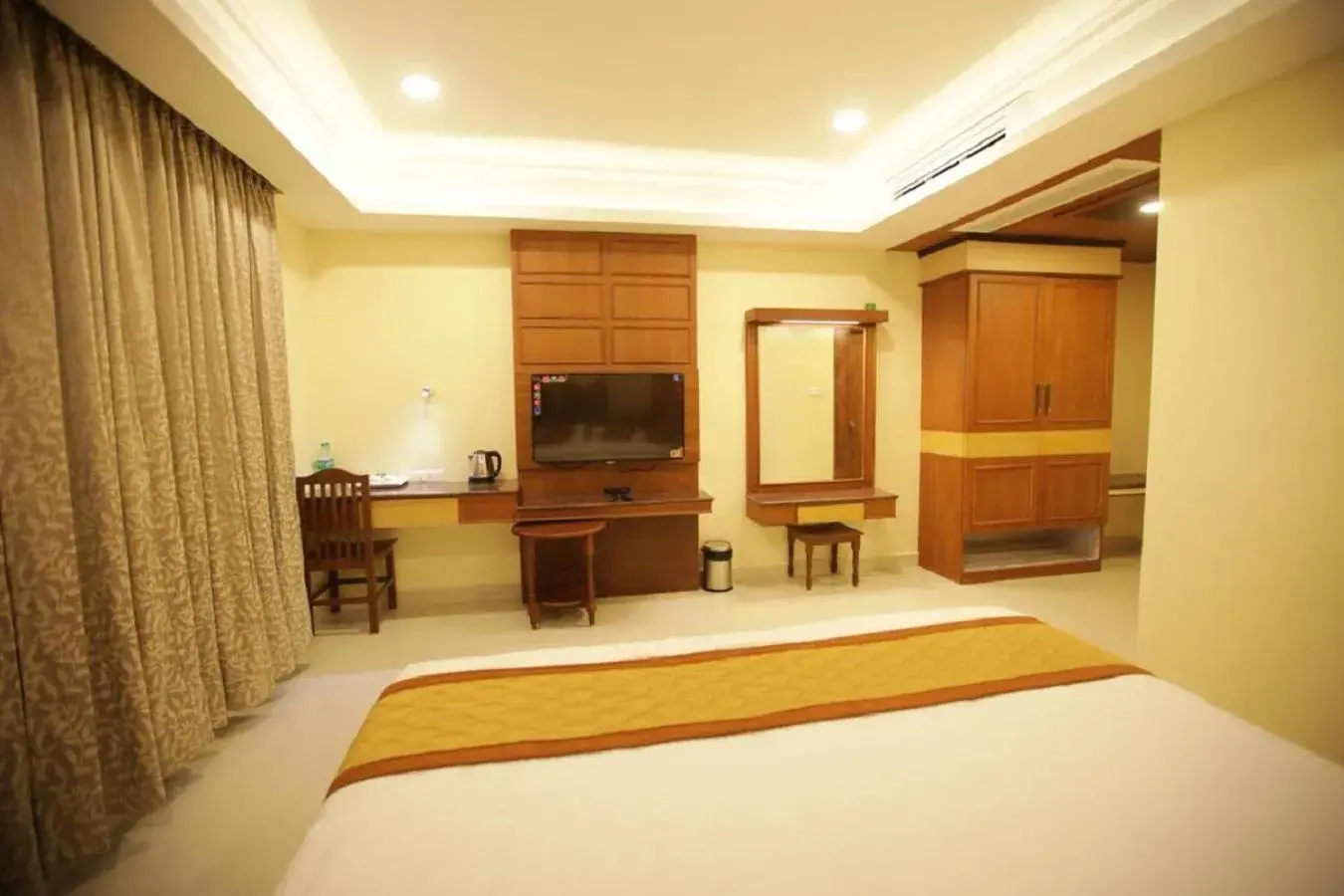 TV and multimedia, Bed in I Residency TV and multimedia, Bed in I Residency