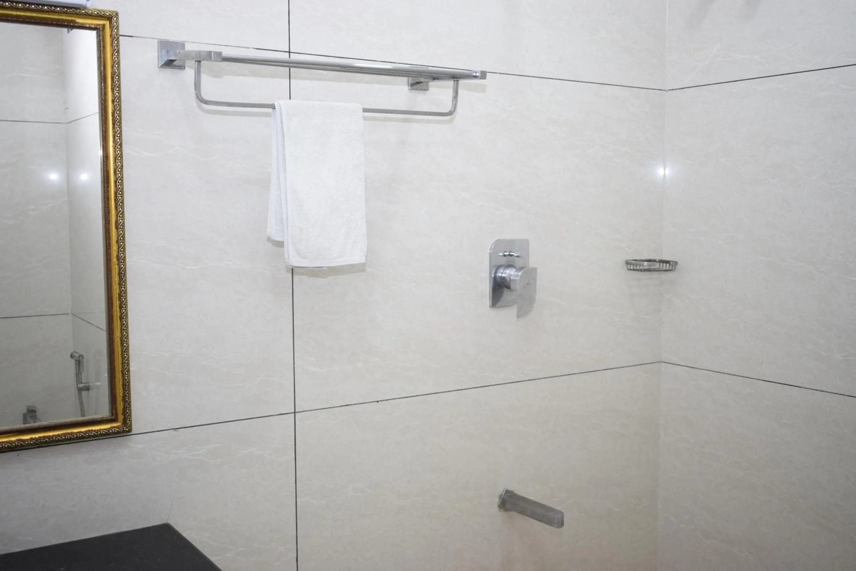 Bathroom in I Residency