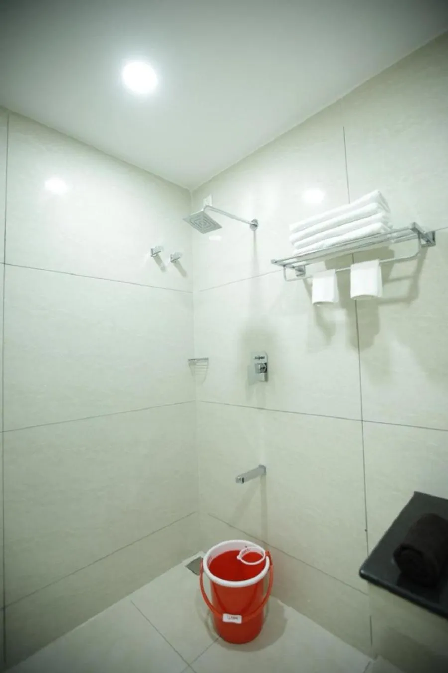 Bathroom in I Residency