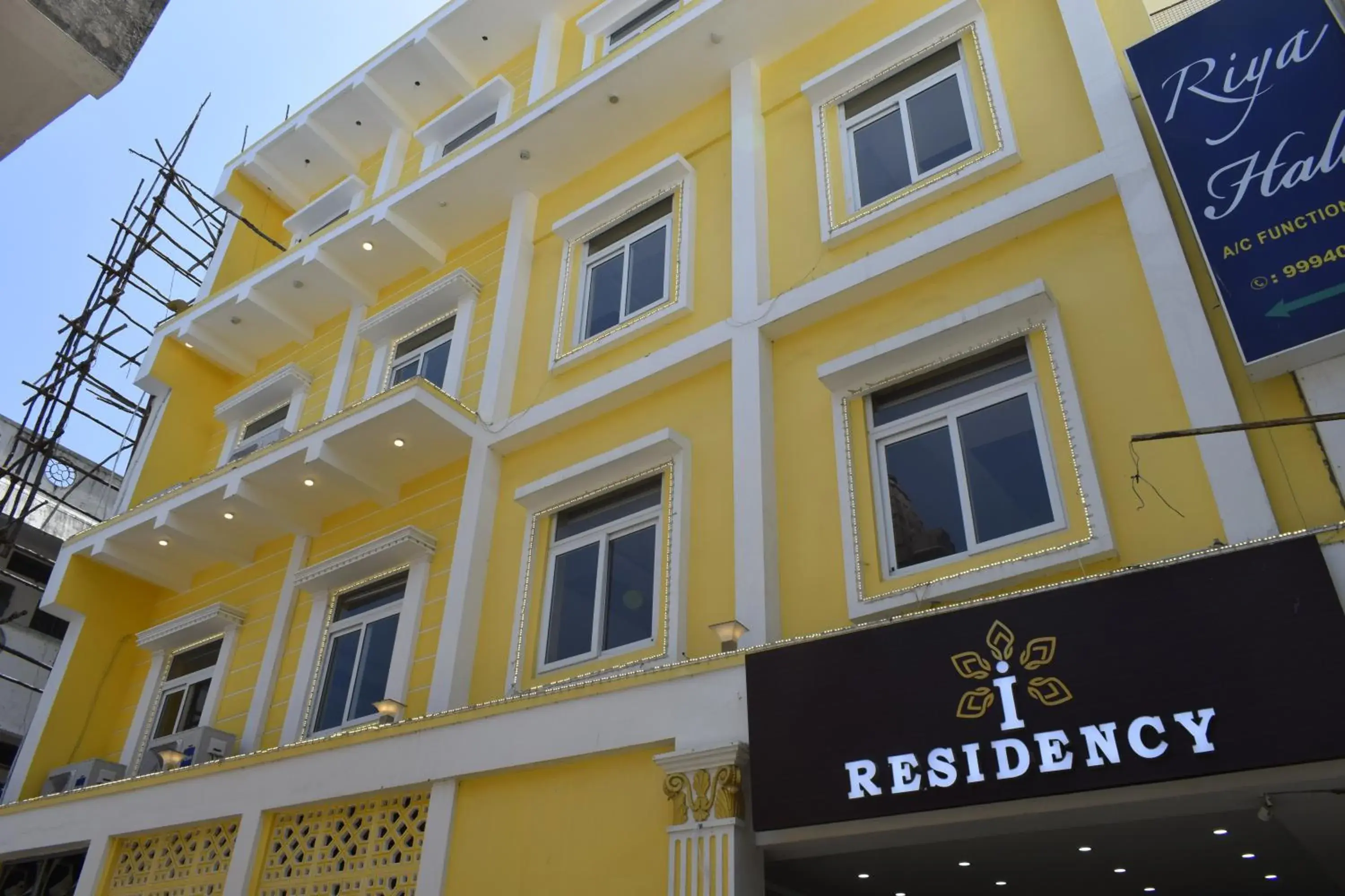 Property building in I Residency Property building in I Residency