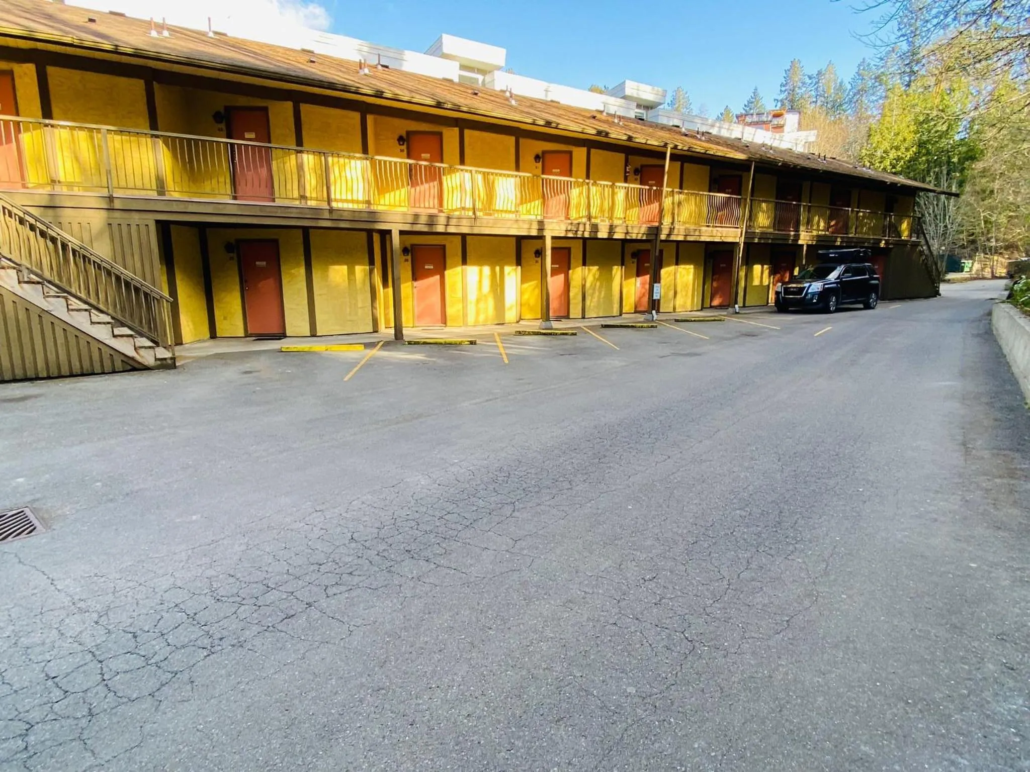 Property building in Wessex Inn By The Sea