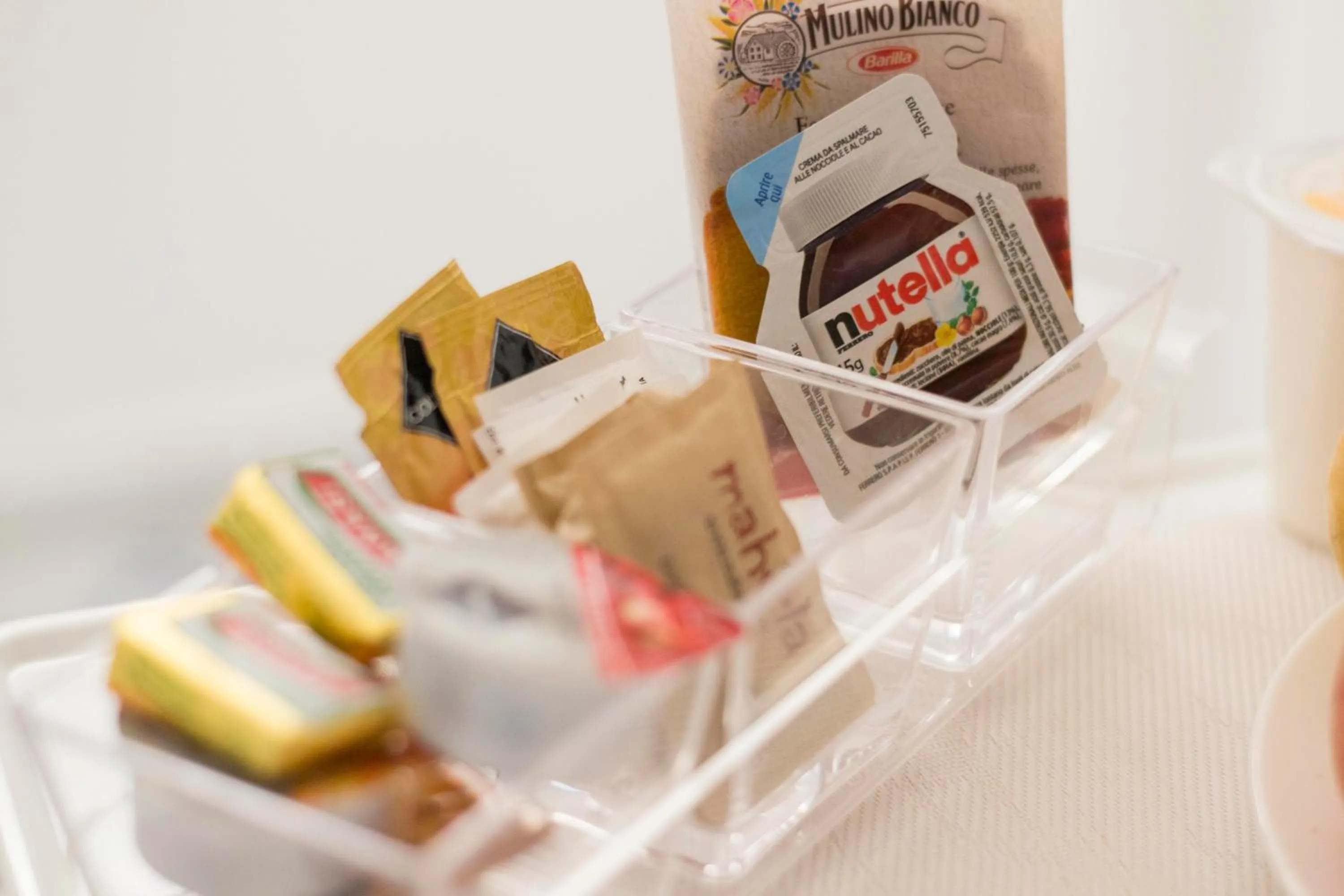 Coffee/tea facilities in Morelli suite