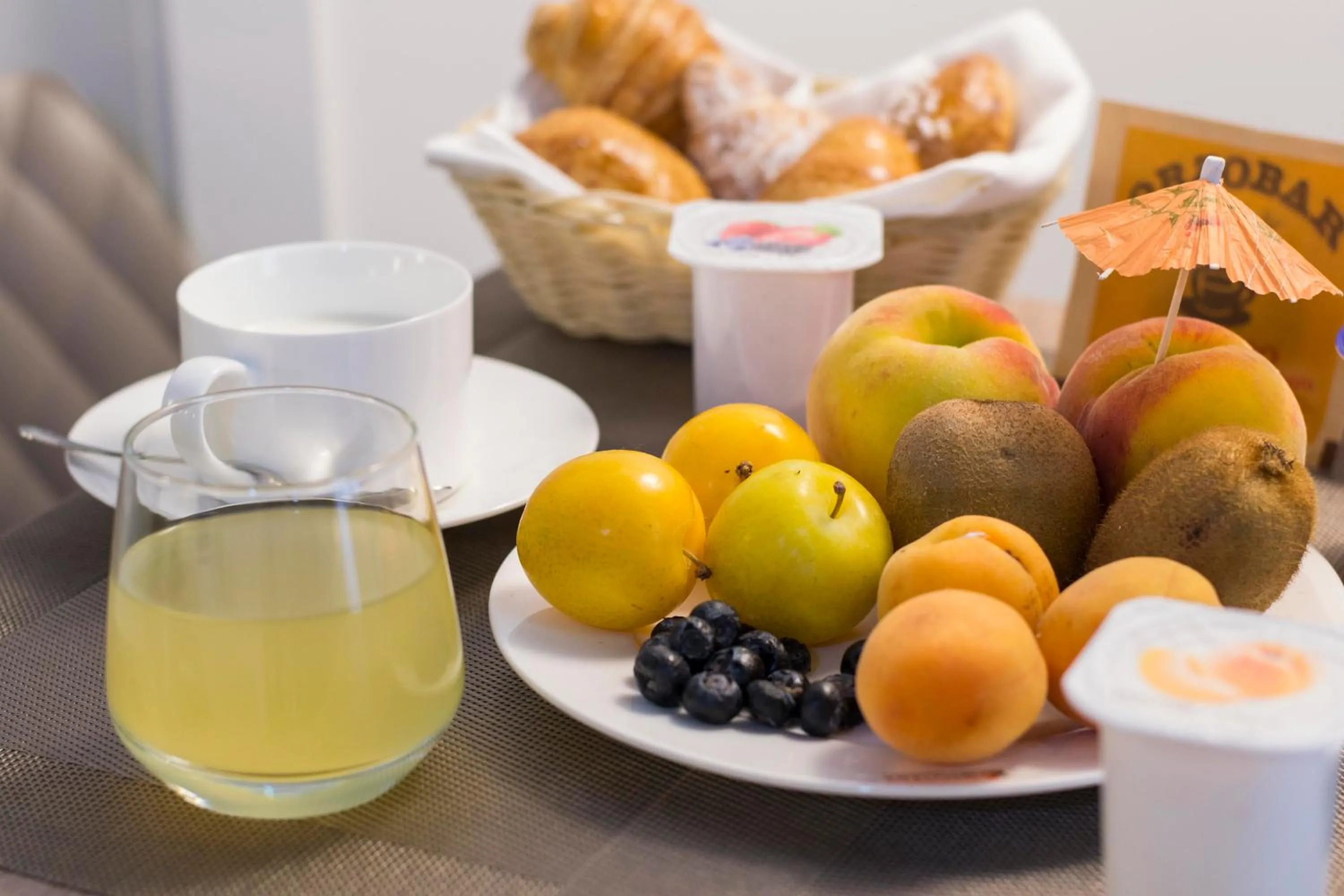 Food and drinks in Morelli suite