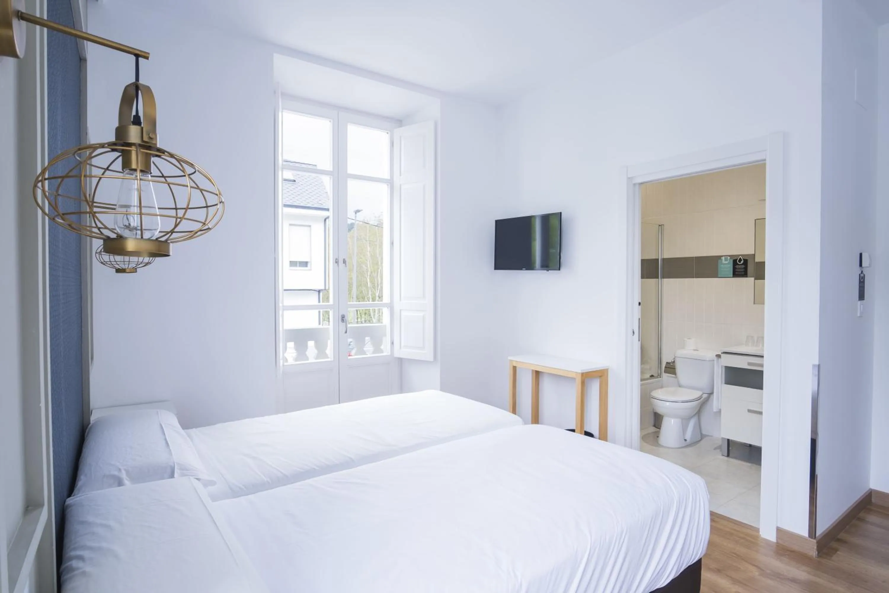 Bedroom, Bed in Hotel Alda Triacastela